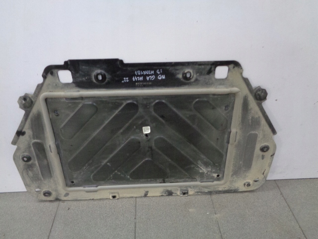 OSŁONA BATERII MERCEDES GLA H247 1.3 HYBRYDA 2019-