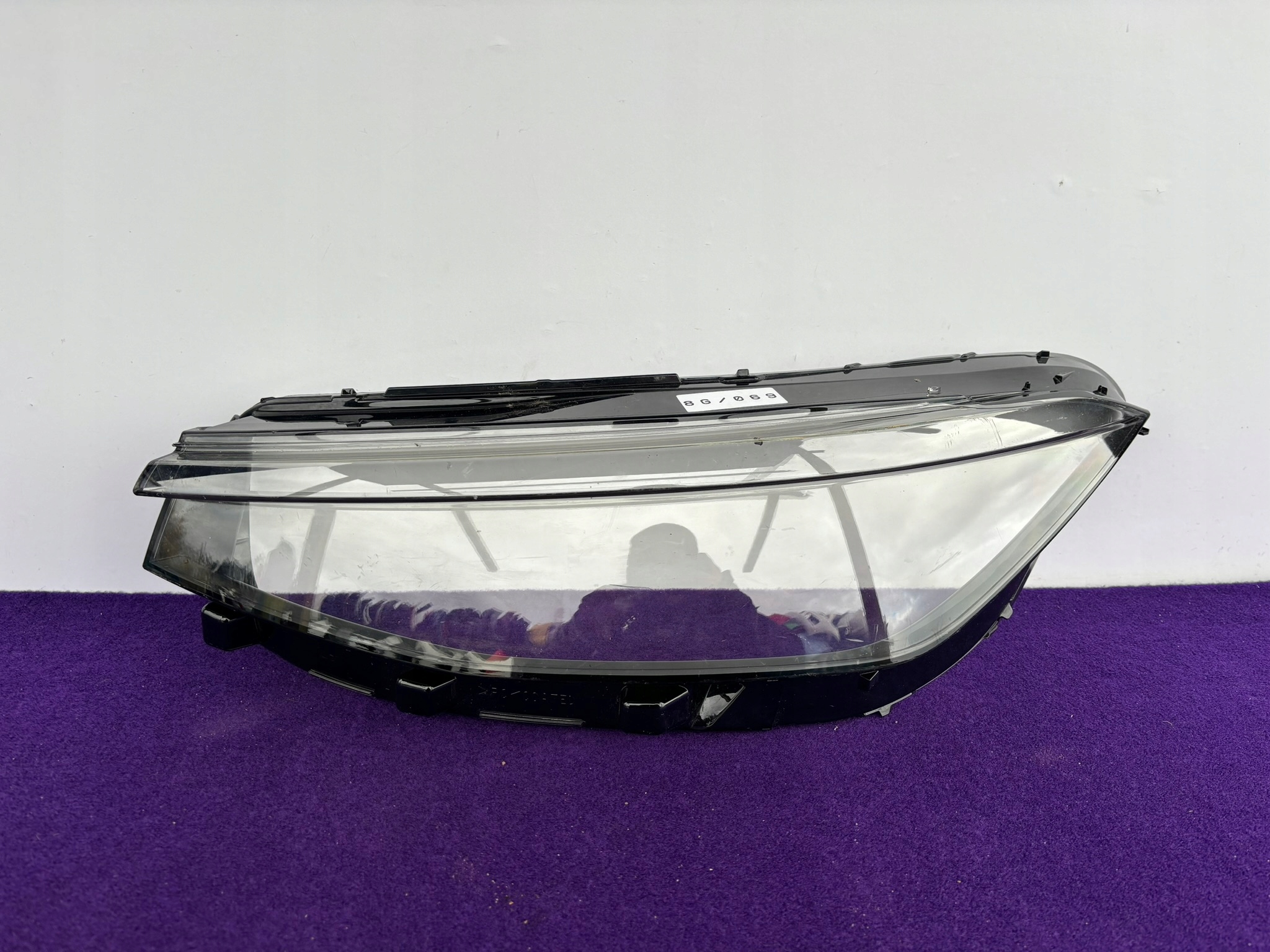 VW PASSAT B9 KLOSZ SZKLO lights LEWEJ front 8G/069