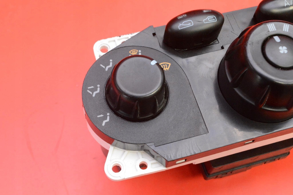 control panel air conditioning devices KLIMY HYUNDAI SANTA FE 1 and SM 00-04