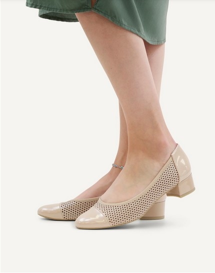 Caprice ažurové béžové na nízkém podpatku, vel 39