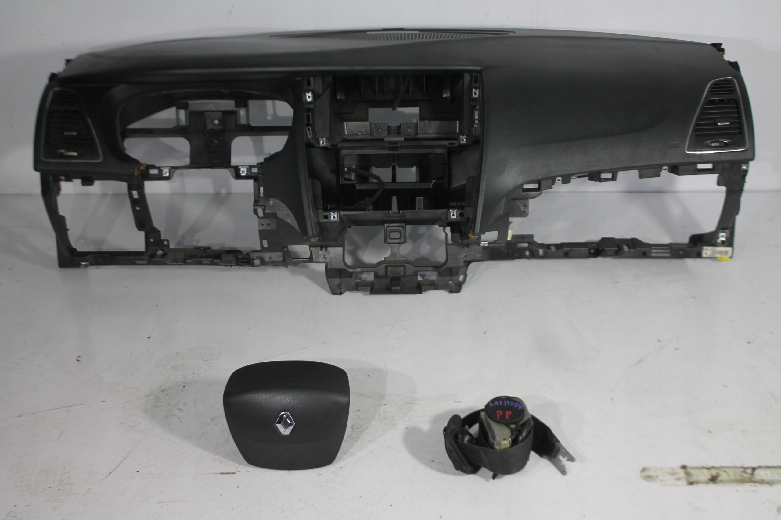 console dashboard airbag tension belt RENAULT LATITUDE 10-15