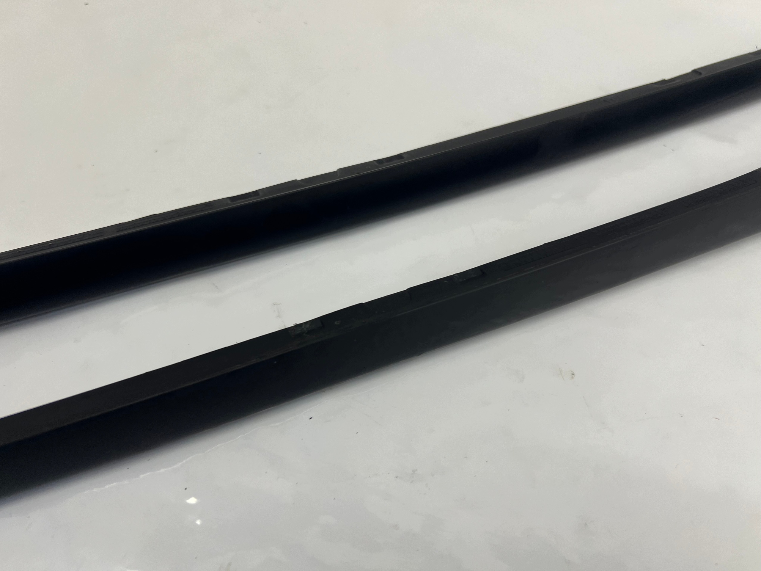 AUDI A7 4G8 SPORTBACK moulding windows CZOLOWEJ left + right 4G8854327