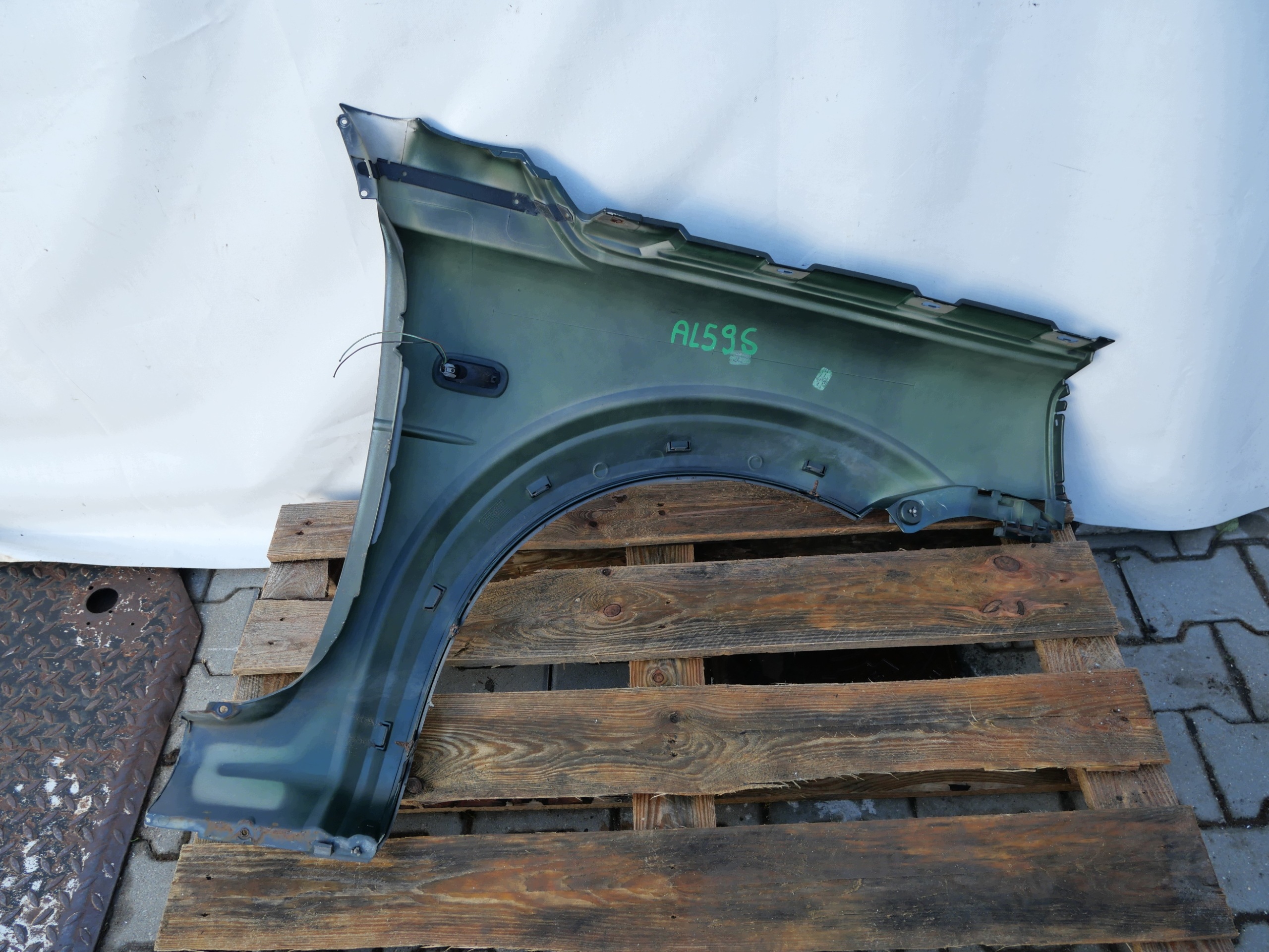 fender left LAND ROVER FREELANDER and