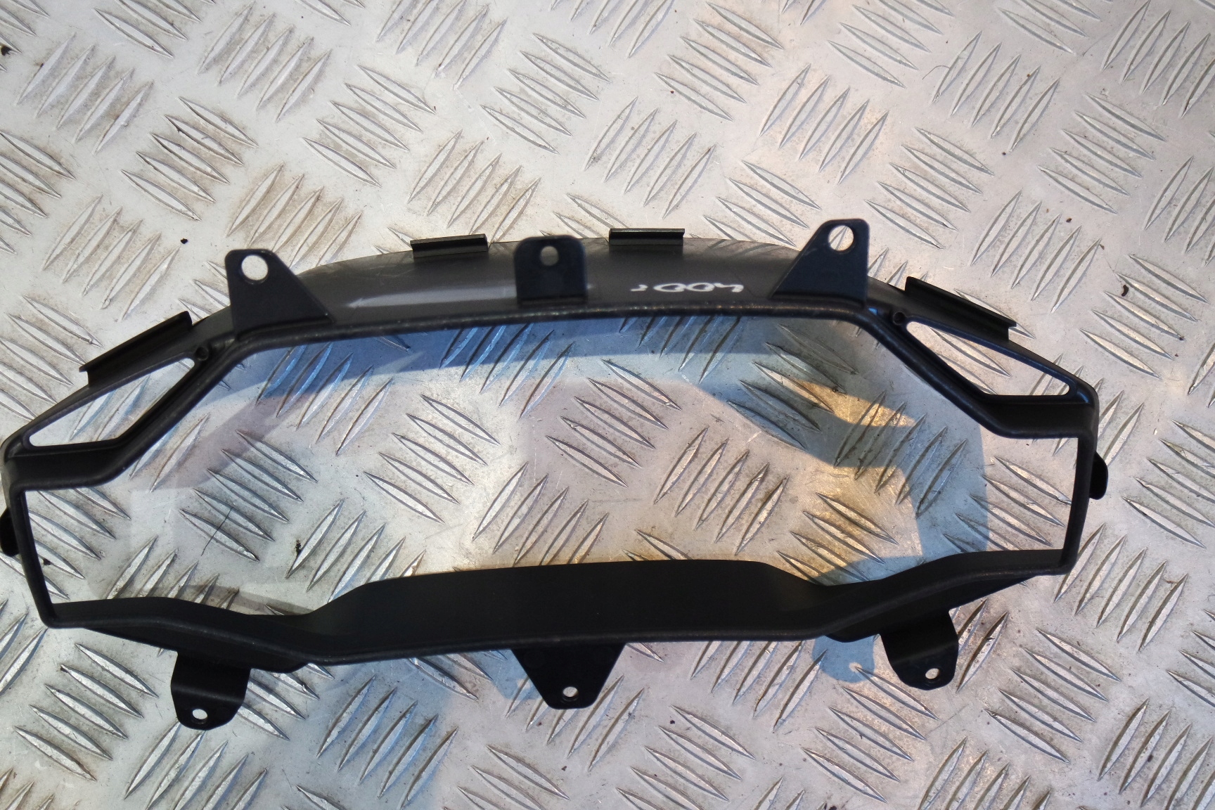 РАМКА ЛІЧИЛЬНИКА LAMBORGHINI HURACAN 4T0857059A