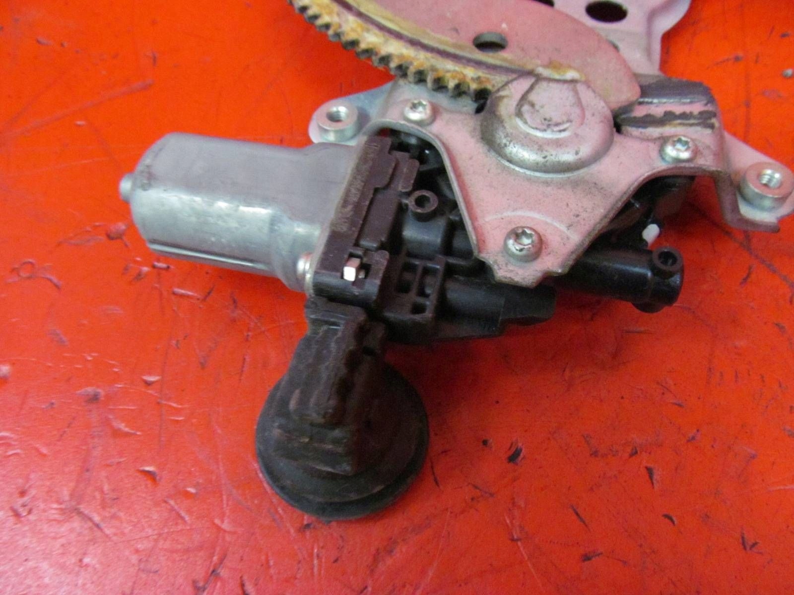 SUZUKI SWIFT III 4 IV MK6 MZ 05-10 3D window regulator mechanism left front