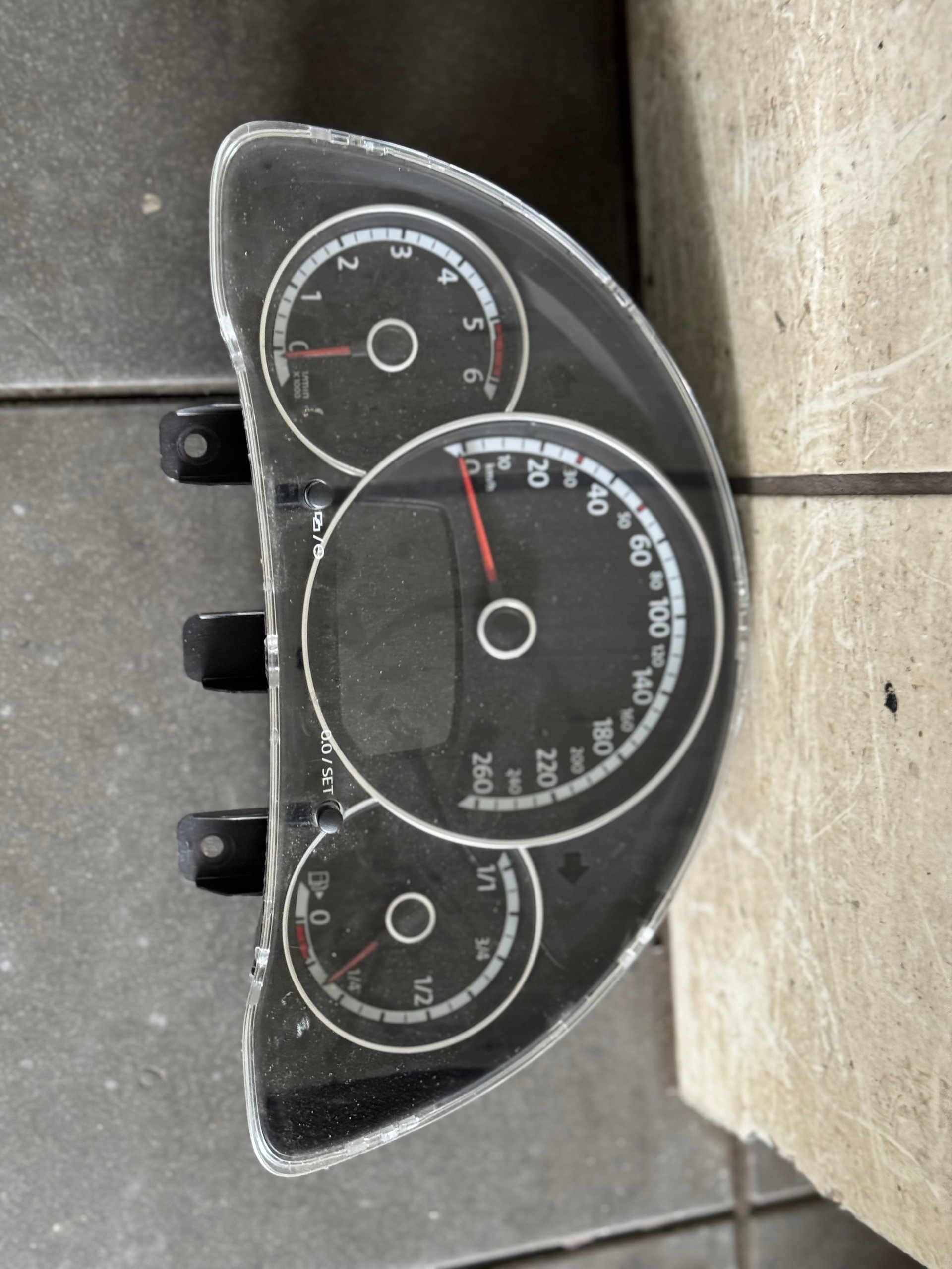 VW BEETLE 5C 1.6 2.0 TDI DIESEL EU dials dials clock