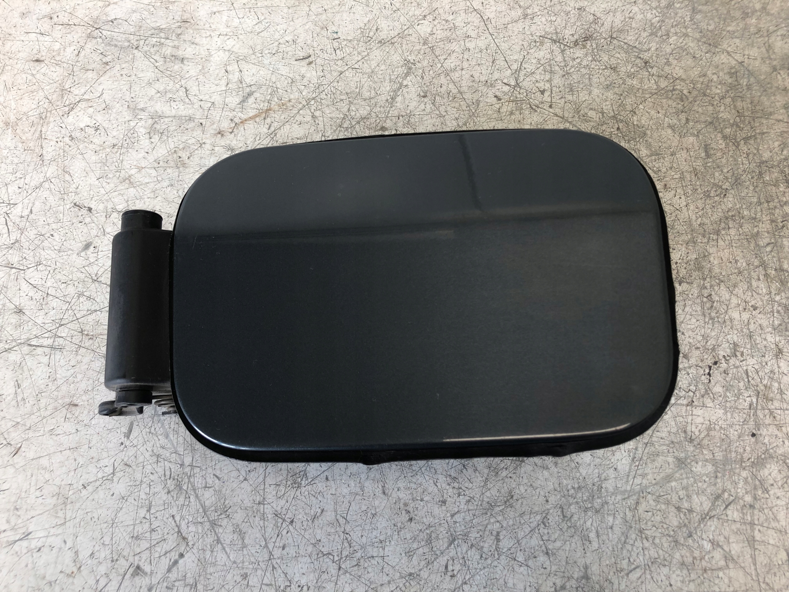 Tankklappe des Kraftstoffsbehälters BMW E61 LIFT 7183712 A68/7