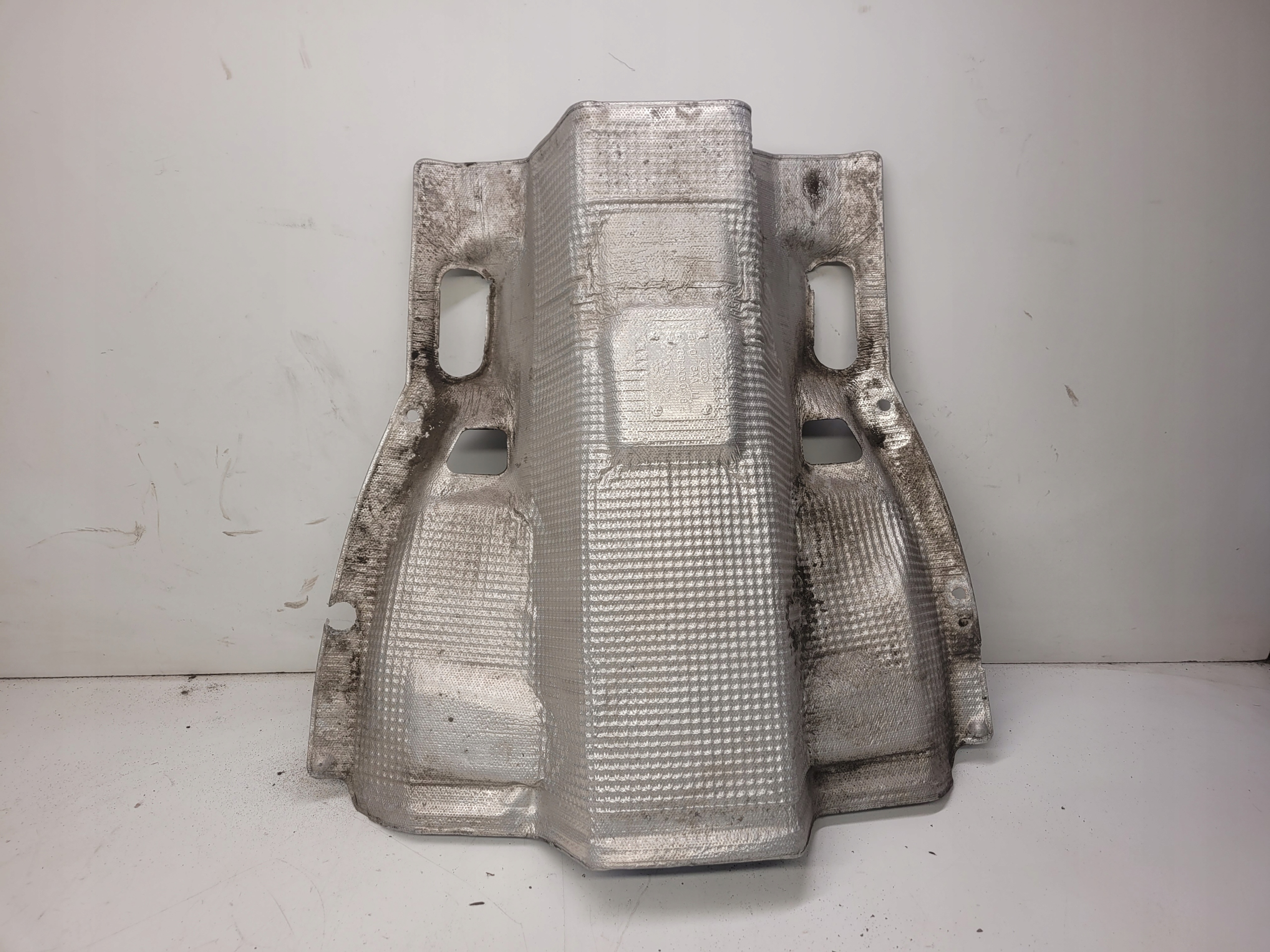 Blende Abdeckung TERMICZNA AUDI A4 B8 A5 8K0804160K