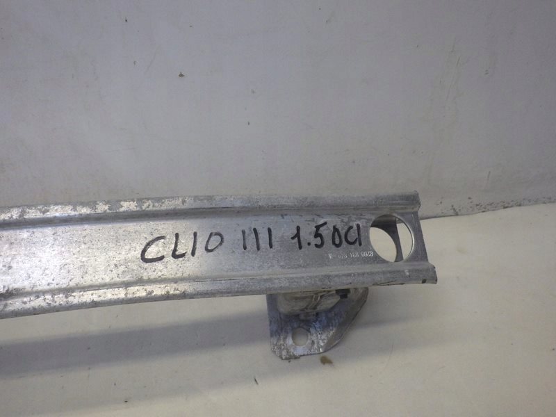 BELKA ZDERZAKA PRZÓD RENAULT CLIO III Strona zabudowy przód