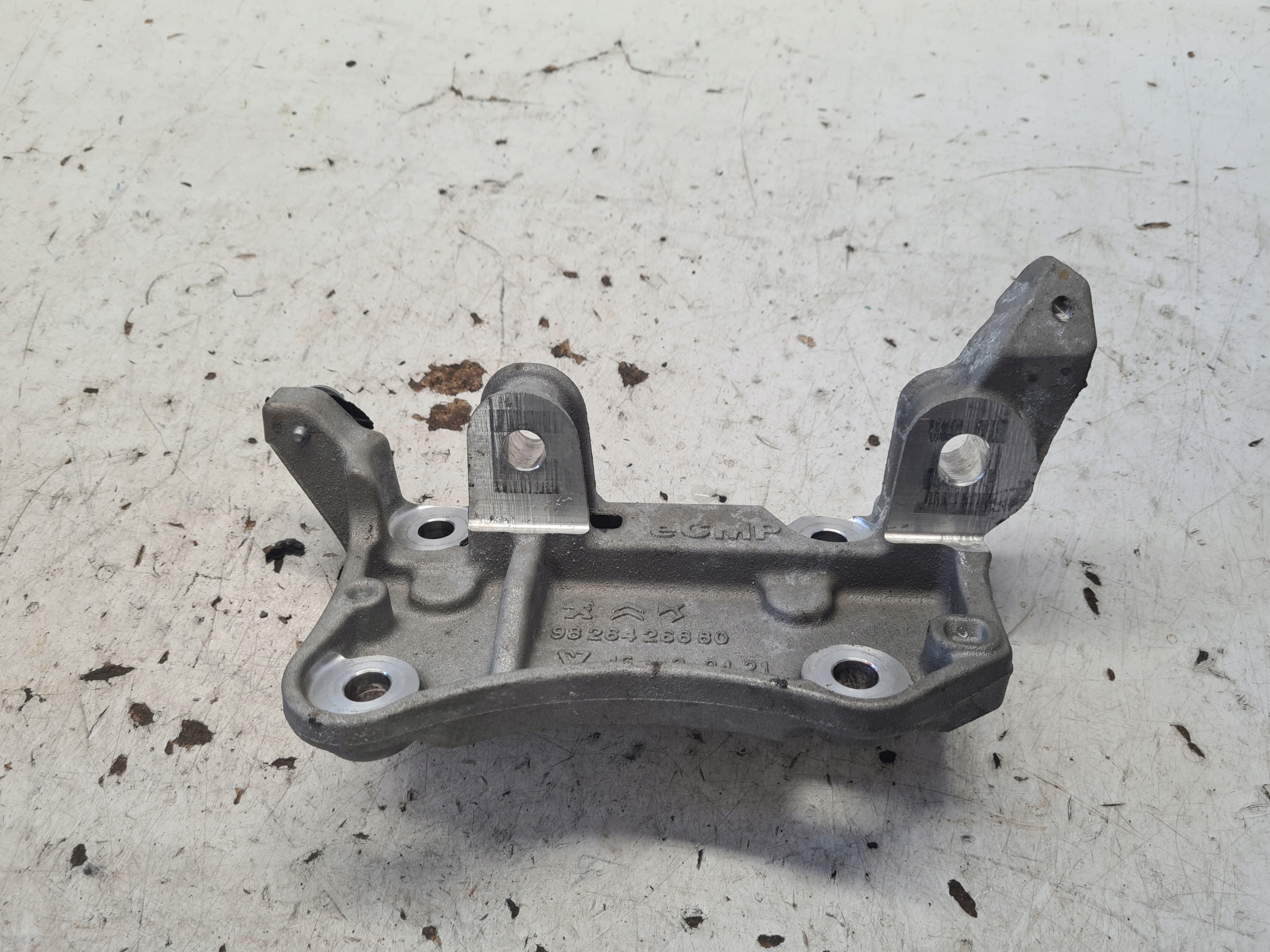 OPEL CORSA-E F ELEKTRYK Gauche Support Support plaque Moteur 9826426680