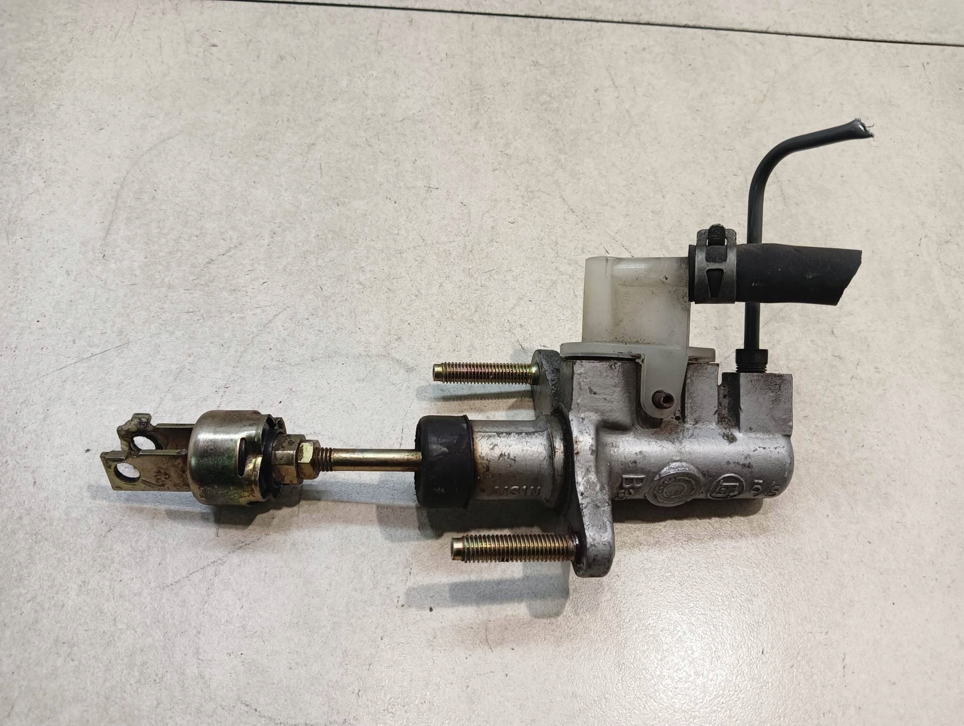 pumpa spojky TOYOTA CAMRY V 2.4