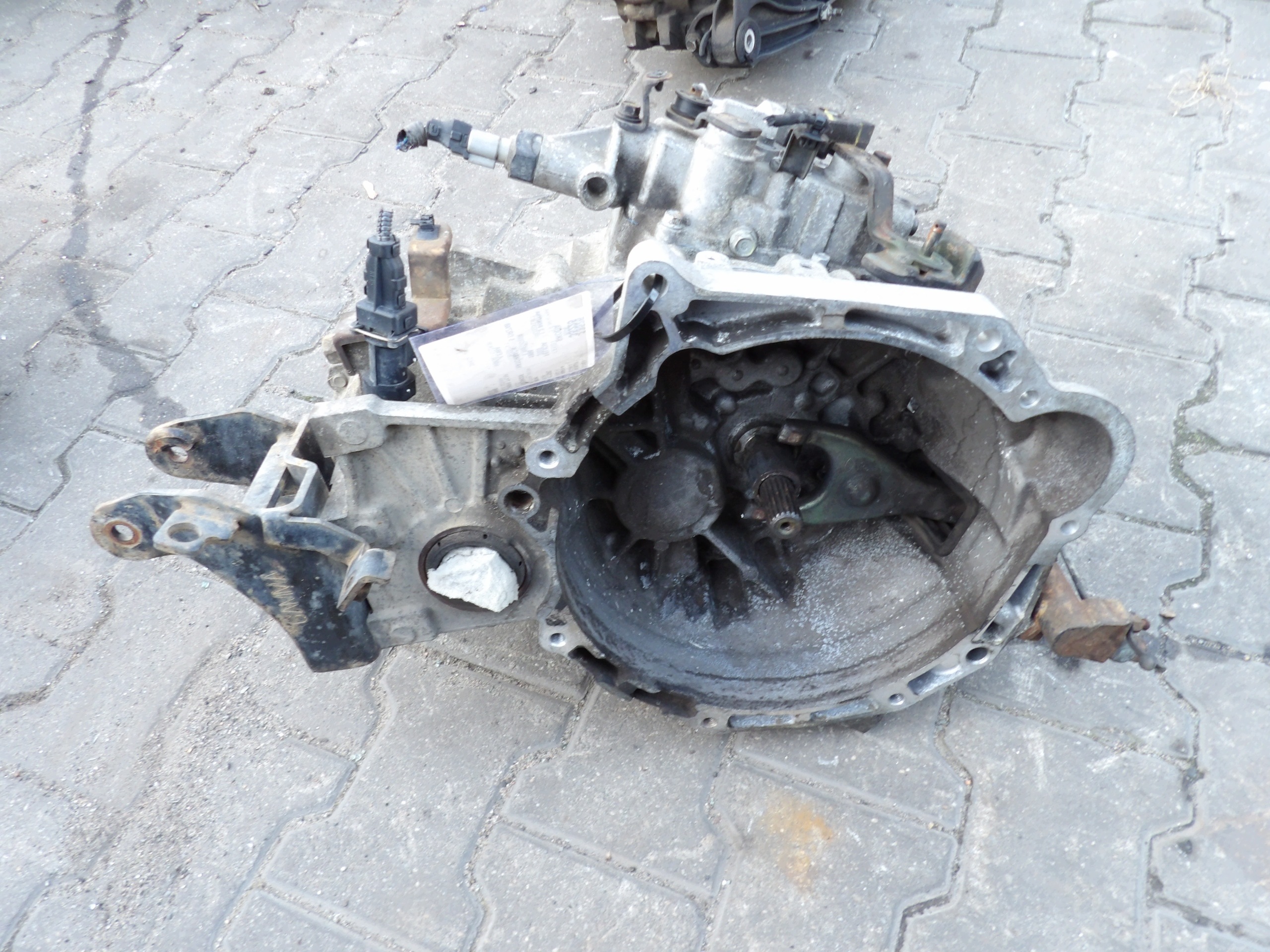 Kia Ceed e 1,6 - 122 km CAMBIO M56CF1