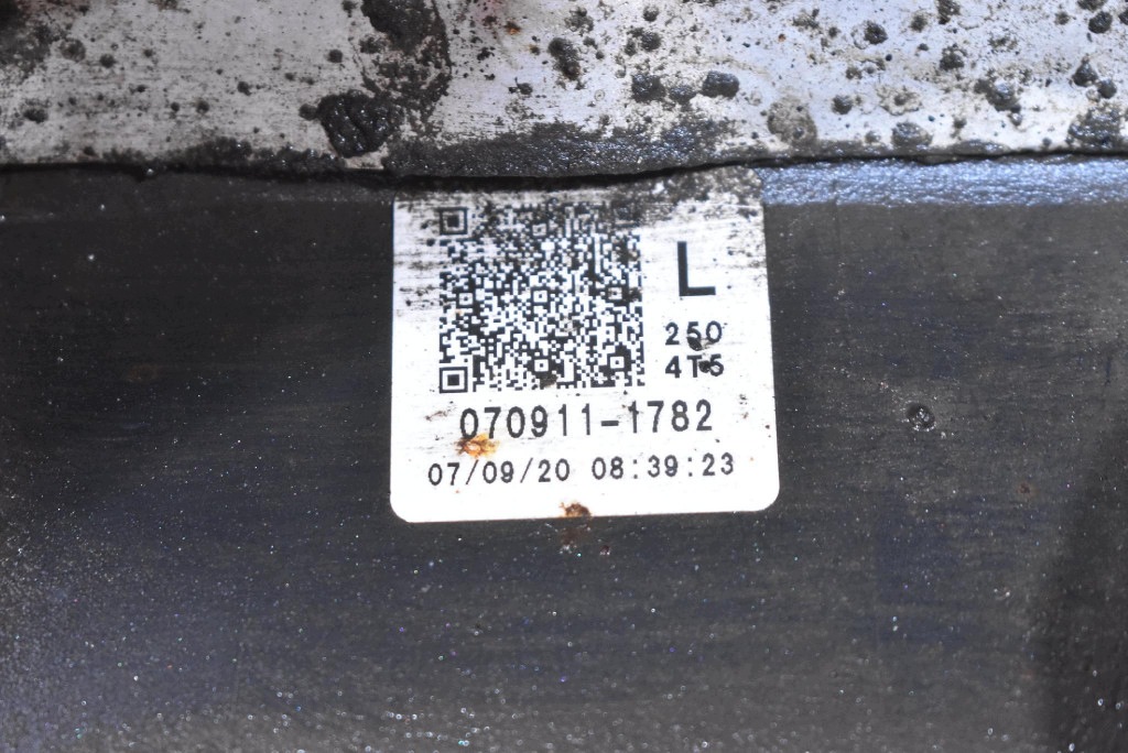 cap threshold left 4T5 75852-50040 LEXUS LS 4 IV LS600H 06-09