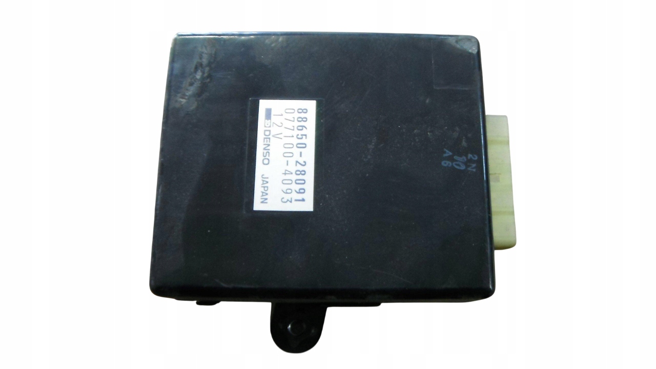 TOYOTA PREVIA 1 I 90-00 MODUŁ KOMPUTER 88650-28091