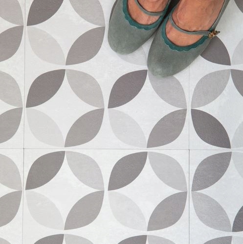 SAMOPRZYLEPNE PŁYTKI PODŁOGOWE KOŁA GEOMETRIC PCV Kod producenta 274-5056