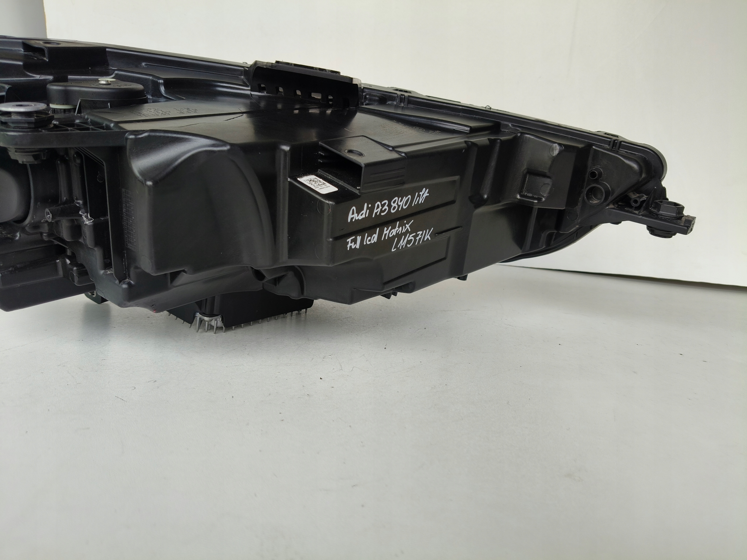 light left REFLEKTOR AUDI A3 8Y 8Y0 24- LIFT FULL LED MATRIX