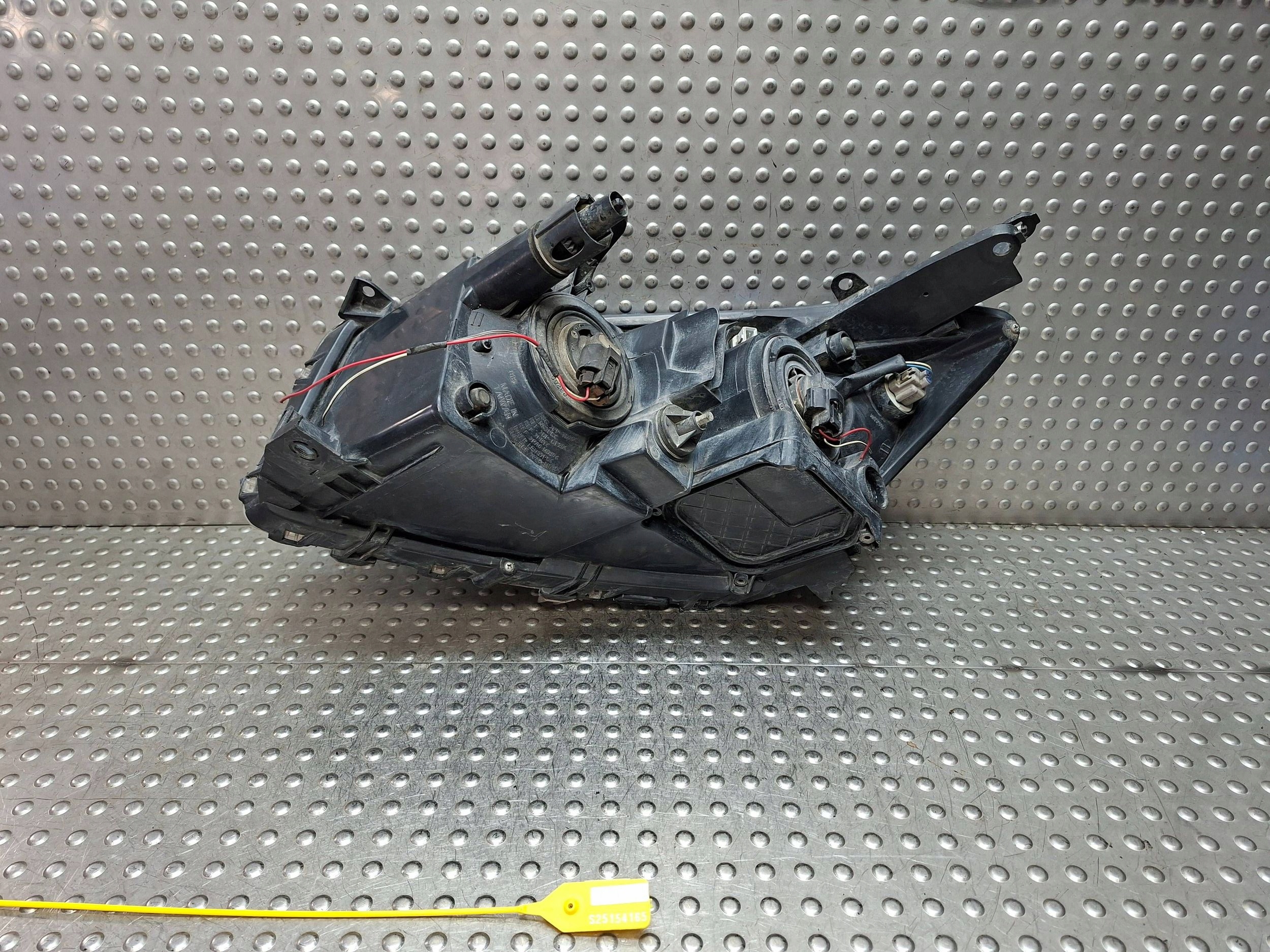 light front right TOYOTA RAV4 06- EU TYC