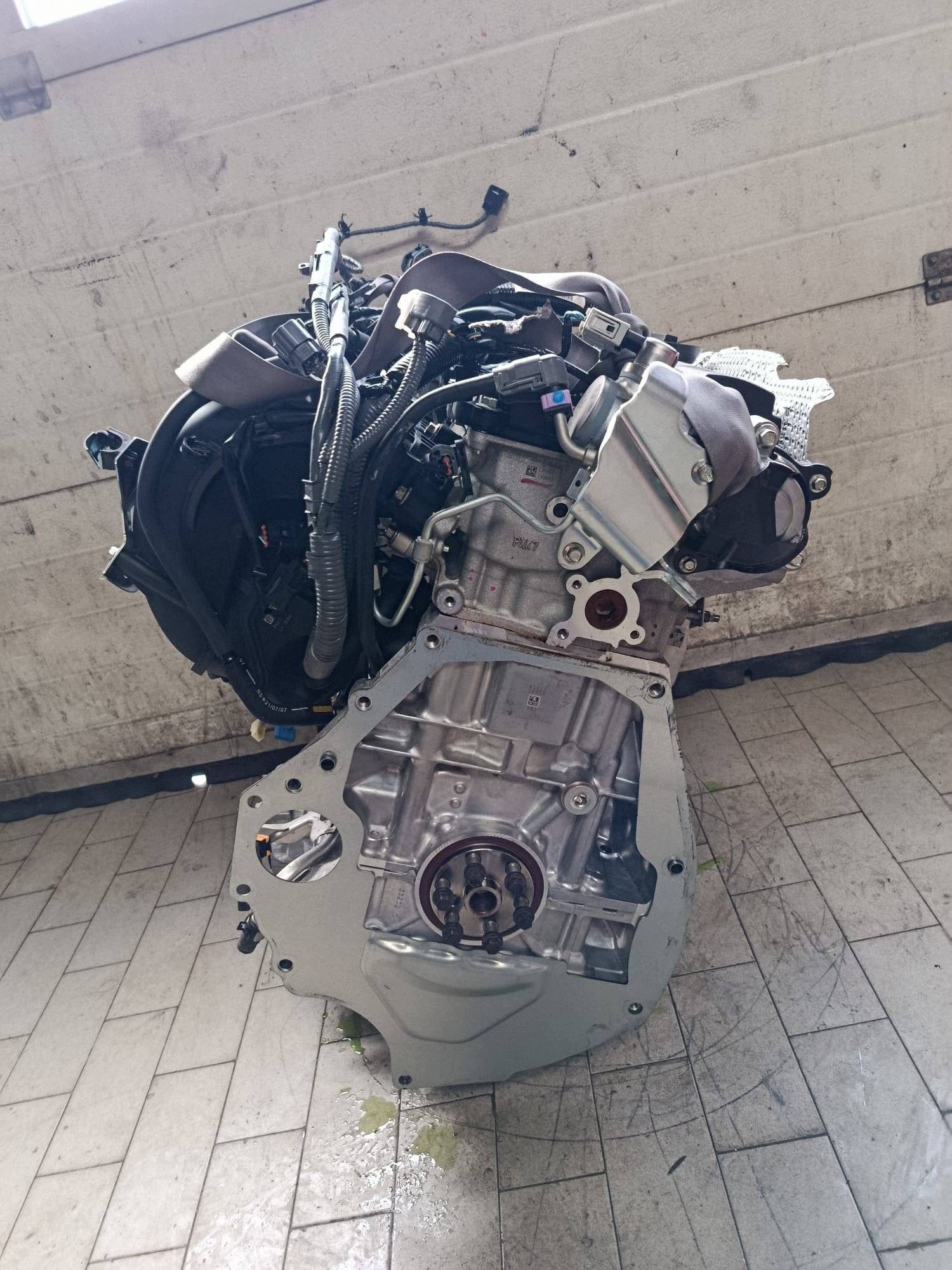 motor Mazda CX-60 2.5 E-SKYACTIVE phev PY21915844 NR "z"