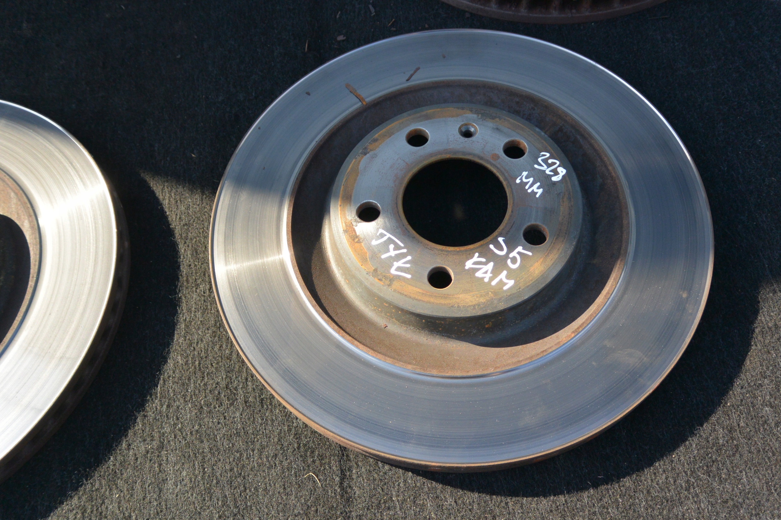 disc 349MM front 330 MM rear part AUDI A4 A5 B9 S5 2015-ROK KOMPLET