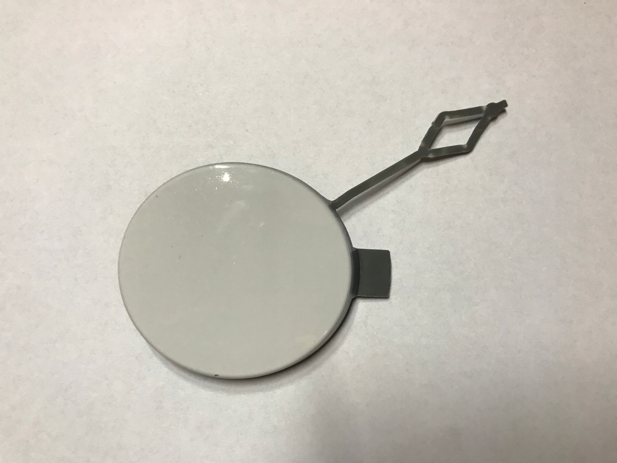 9812062377 8115188 - CITROEN C3 III 16-20 крышка крюка передняя оригинал