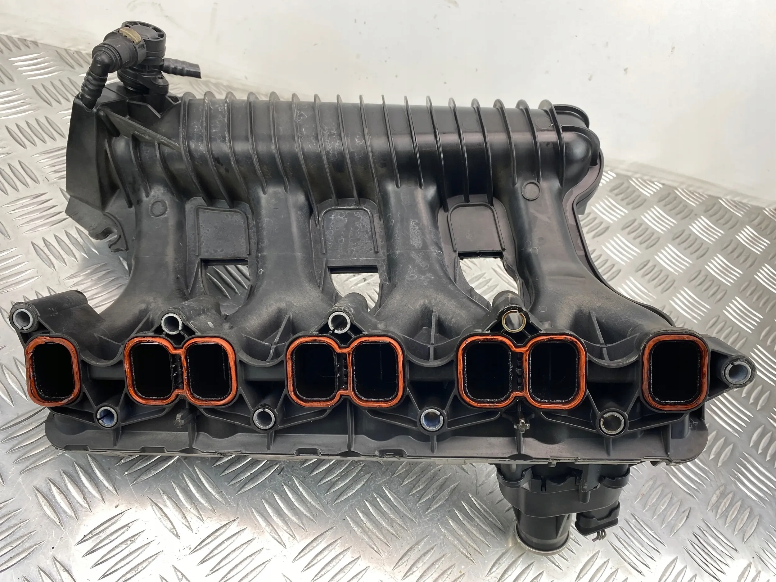 a2710903037 intake manifold mercedes E klasa W212