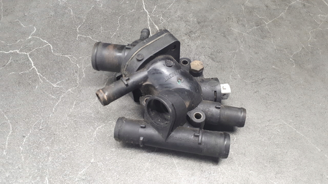 8200065390 Obudowa termostatu renault clio II 1.9 dci