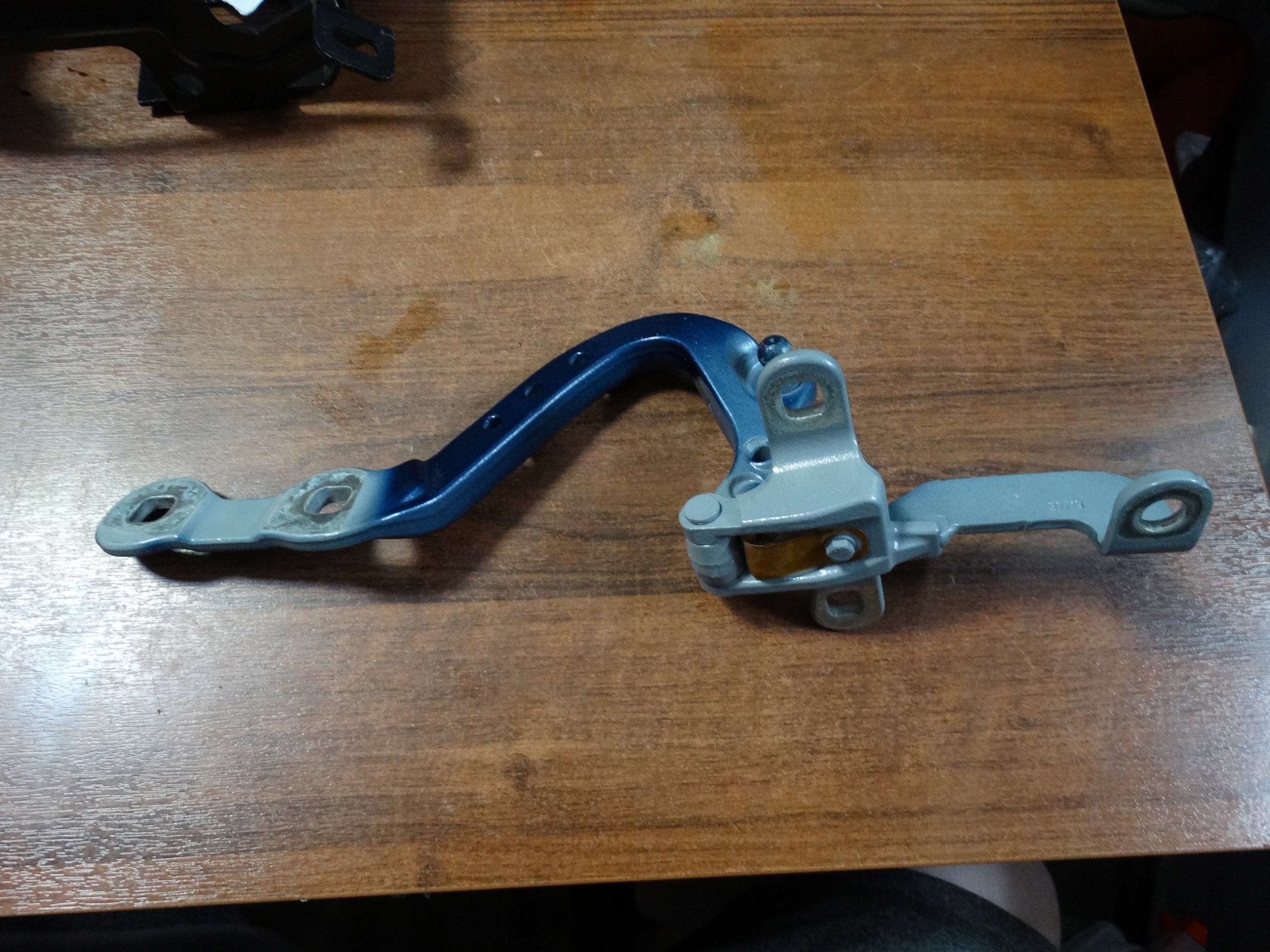 IDEAL hinge bonnet left rear BMW G01 1