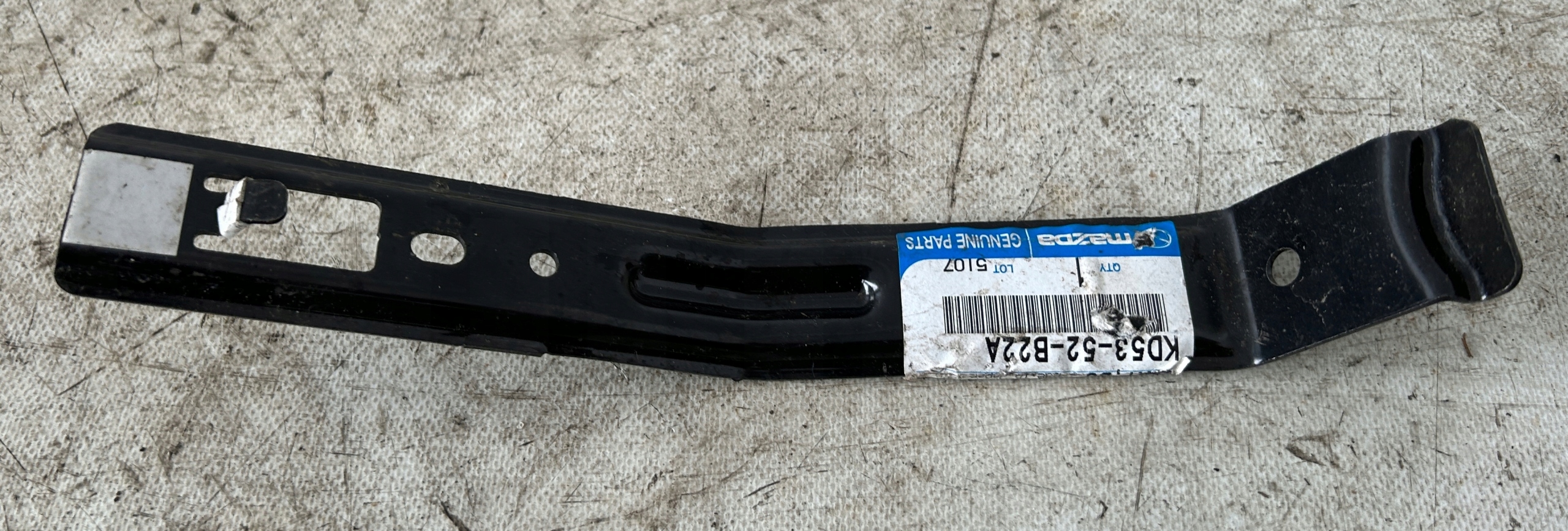 Support plaque Pare choc Gauche Arrière MAZDA CX-5 et
