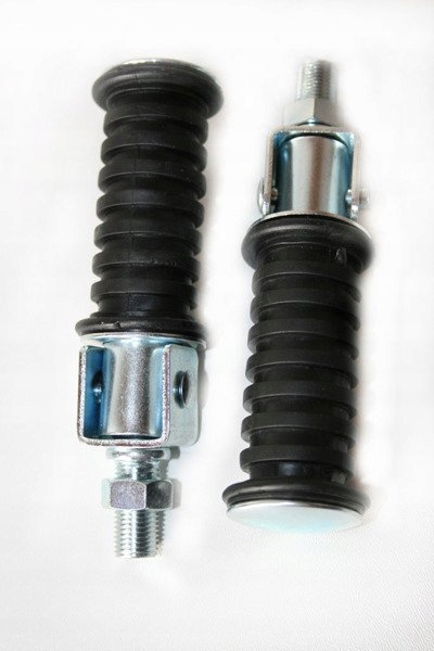 UNIWERSALNE PODNÓŻKI PASAŻERA Z ŚRUBĄ MOCUJĄCĄ Producent Wilmat