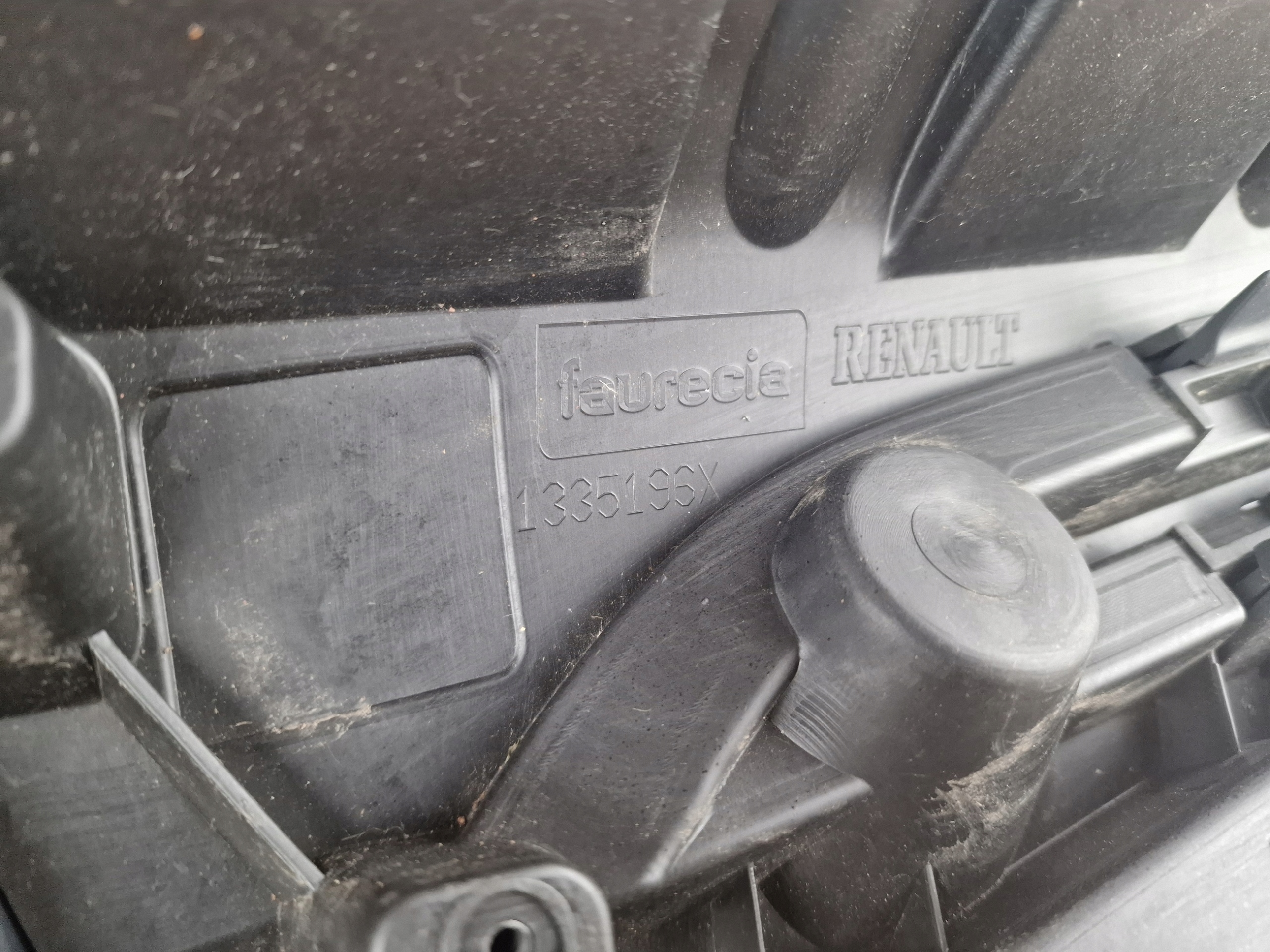 RENAULT KANGOO 2 II LIFT Grill ELEKTRYK ZE Grill