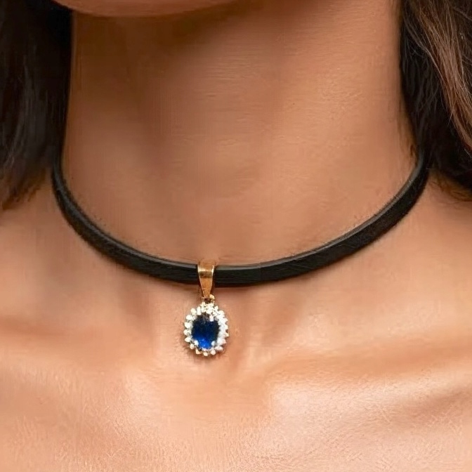 Choker kožený přívěsek zirkon na krk černý granátový nerez dárek