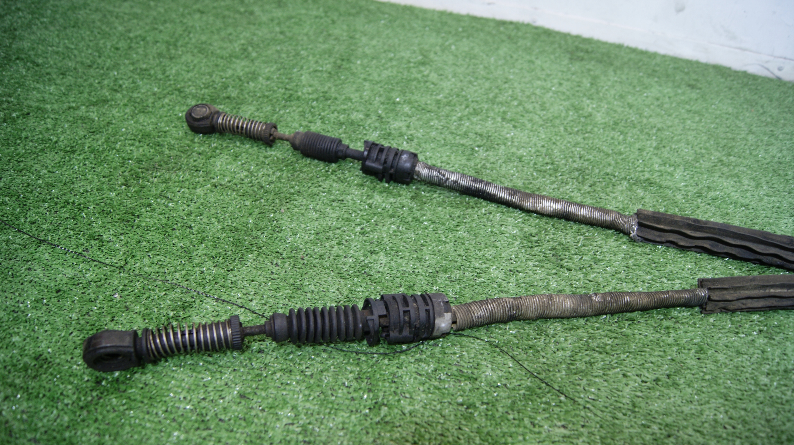 trim changes of the gear SEAT ALHAMBRA 7M3711049C