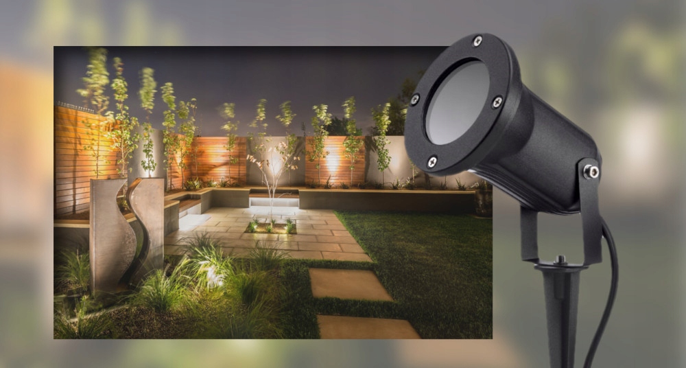 ZEWNĘTRZNY REFLEKTOR HALOGEN NA PODJAZD OGRÓD Kolor czarny