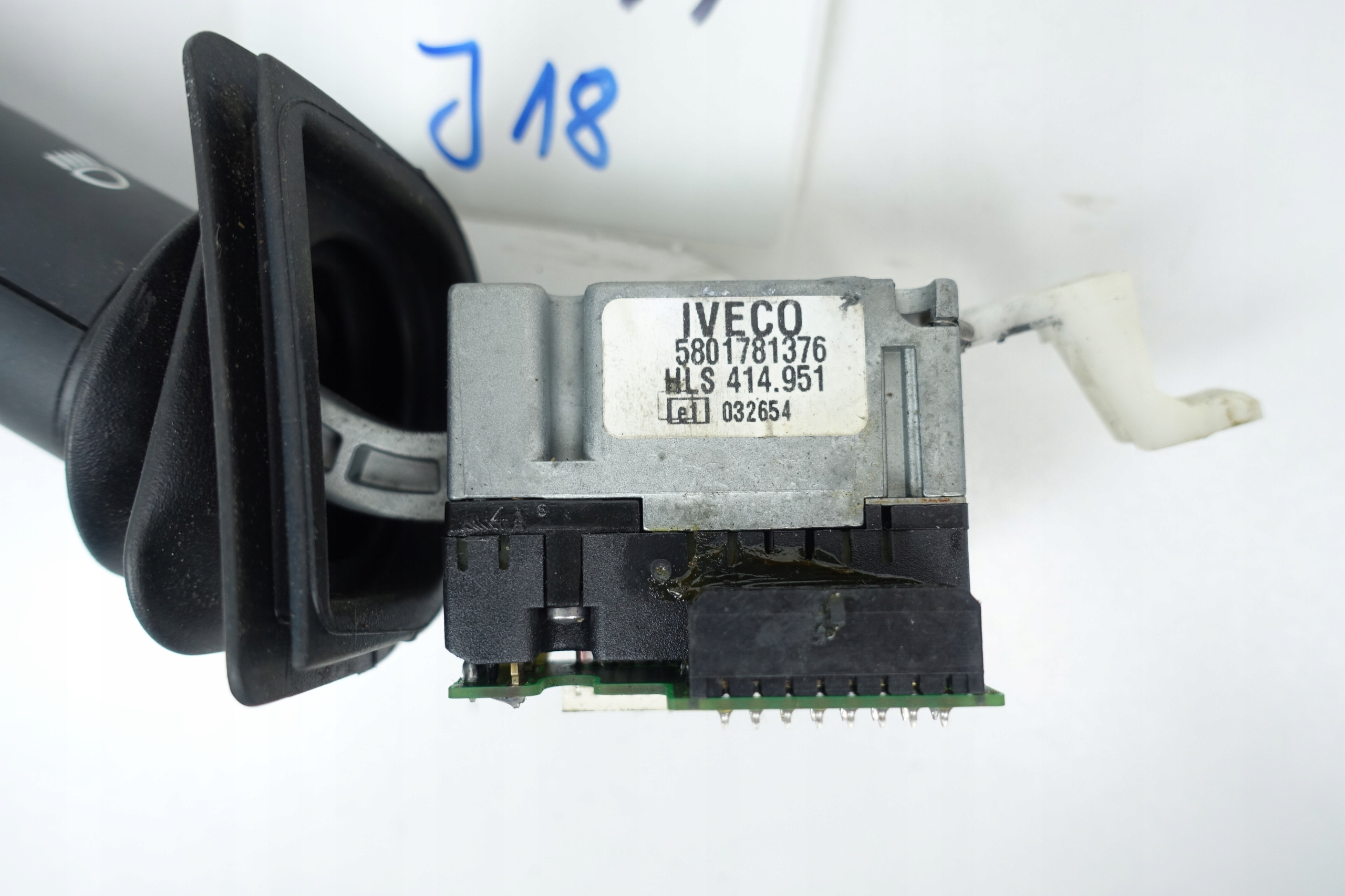 IVECO STRALIS 5801781376 wiper control below steering wheel,