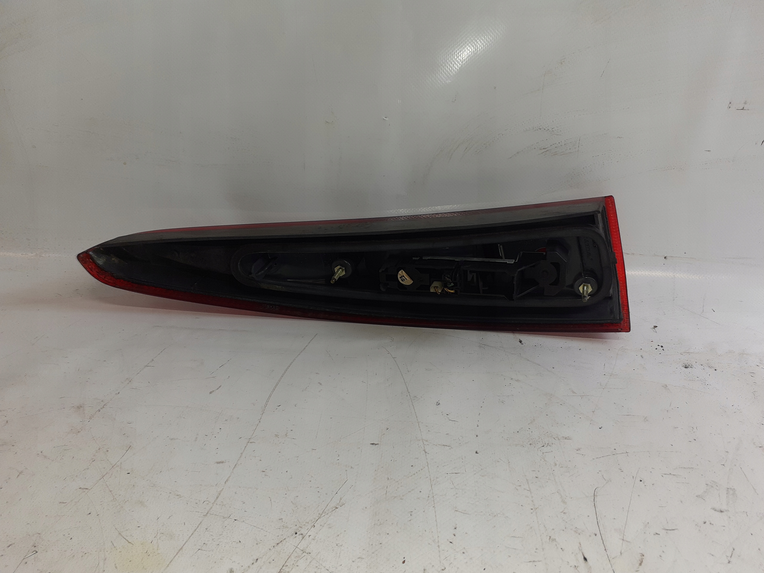 light rear right upper VOLVO V70