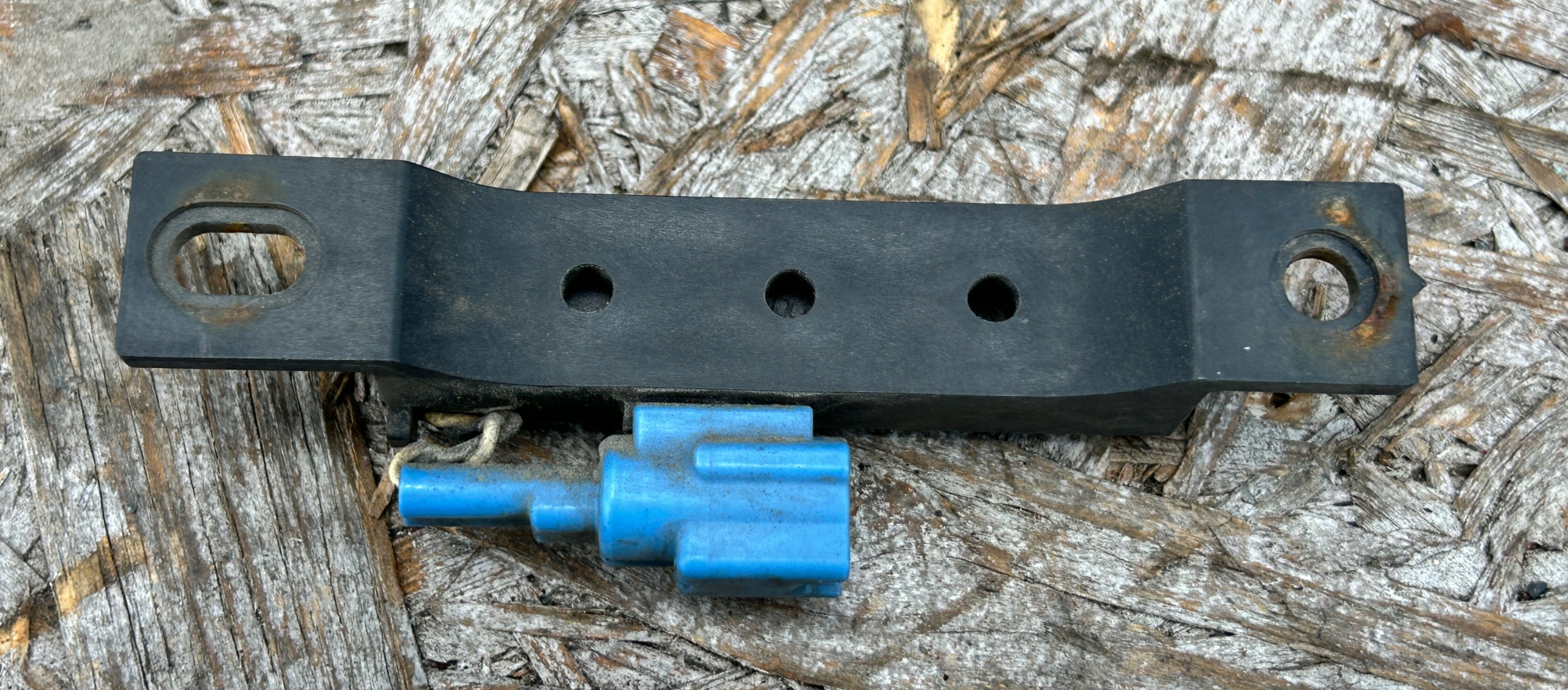 Antenne KEYLESS NISSAN LEAF et ZE0 10