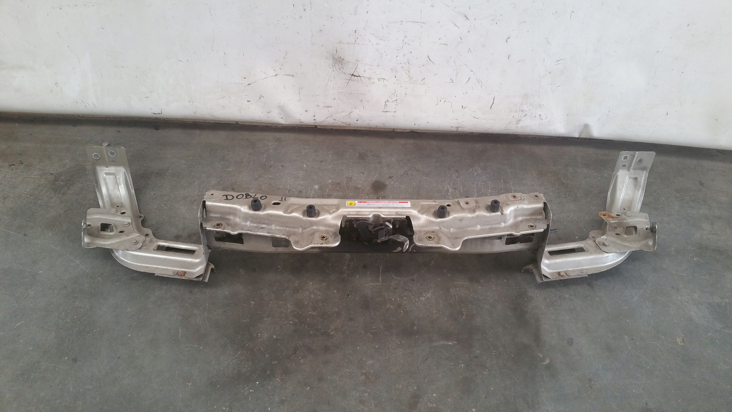pillar iron Fiat Doblo