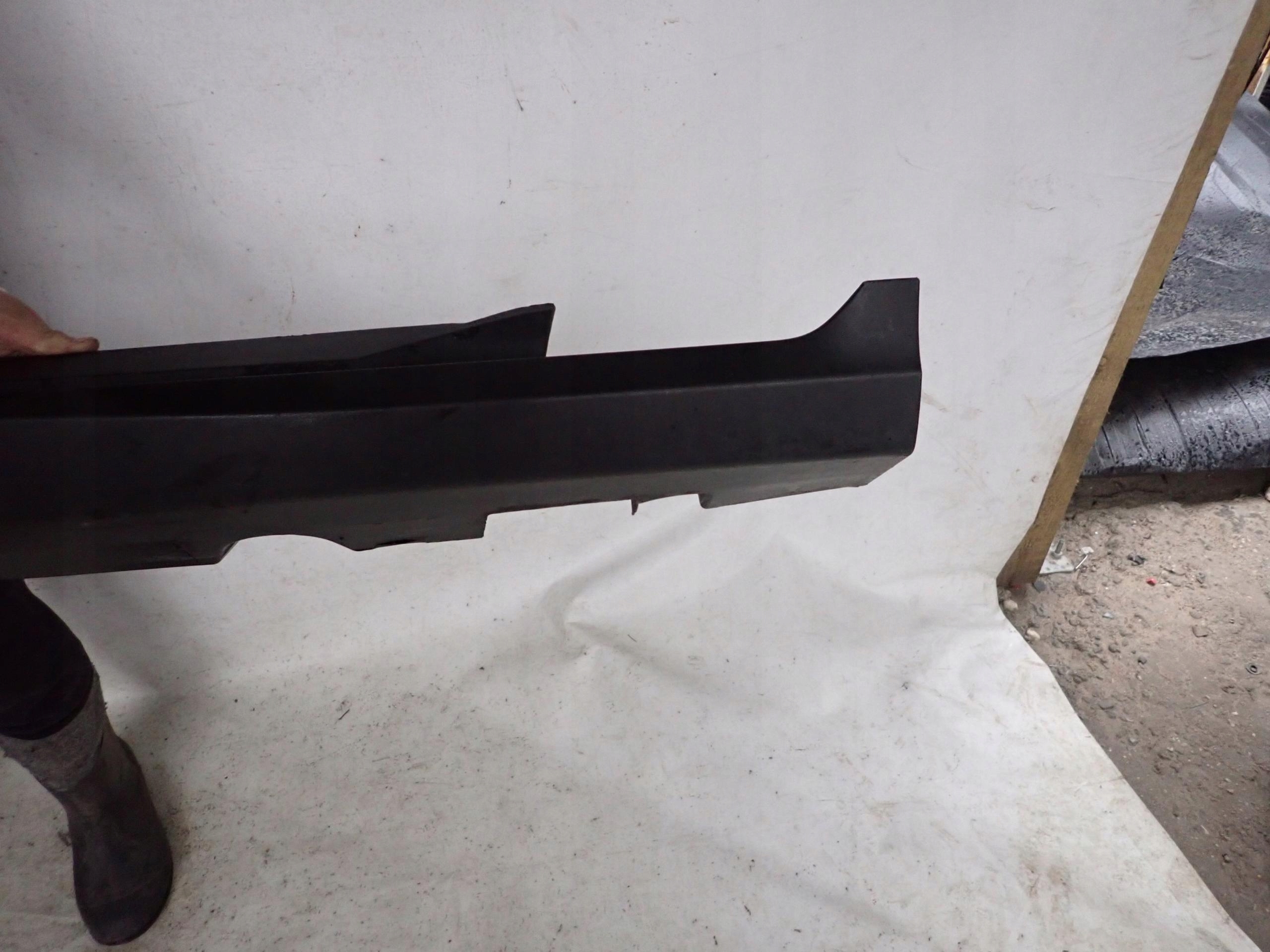 MERCEDES GLC 253 W253 moulding threshold right threshold holder A2536980227