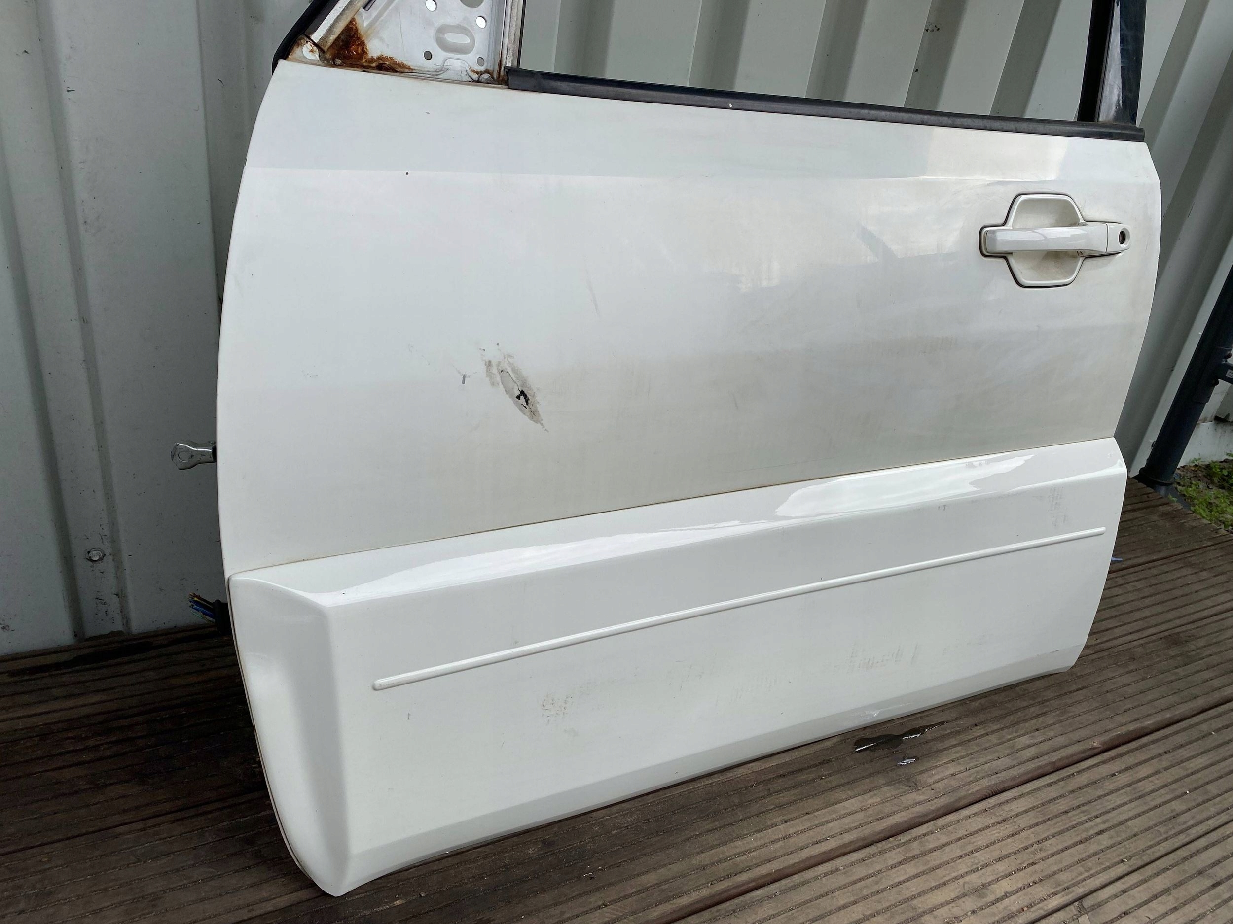 MITSUBISHI PAJERO IV complete door left front front BIALY