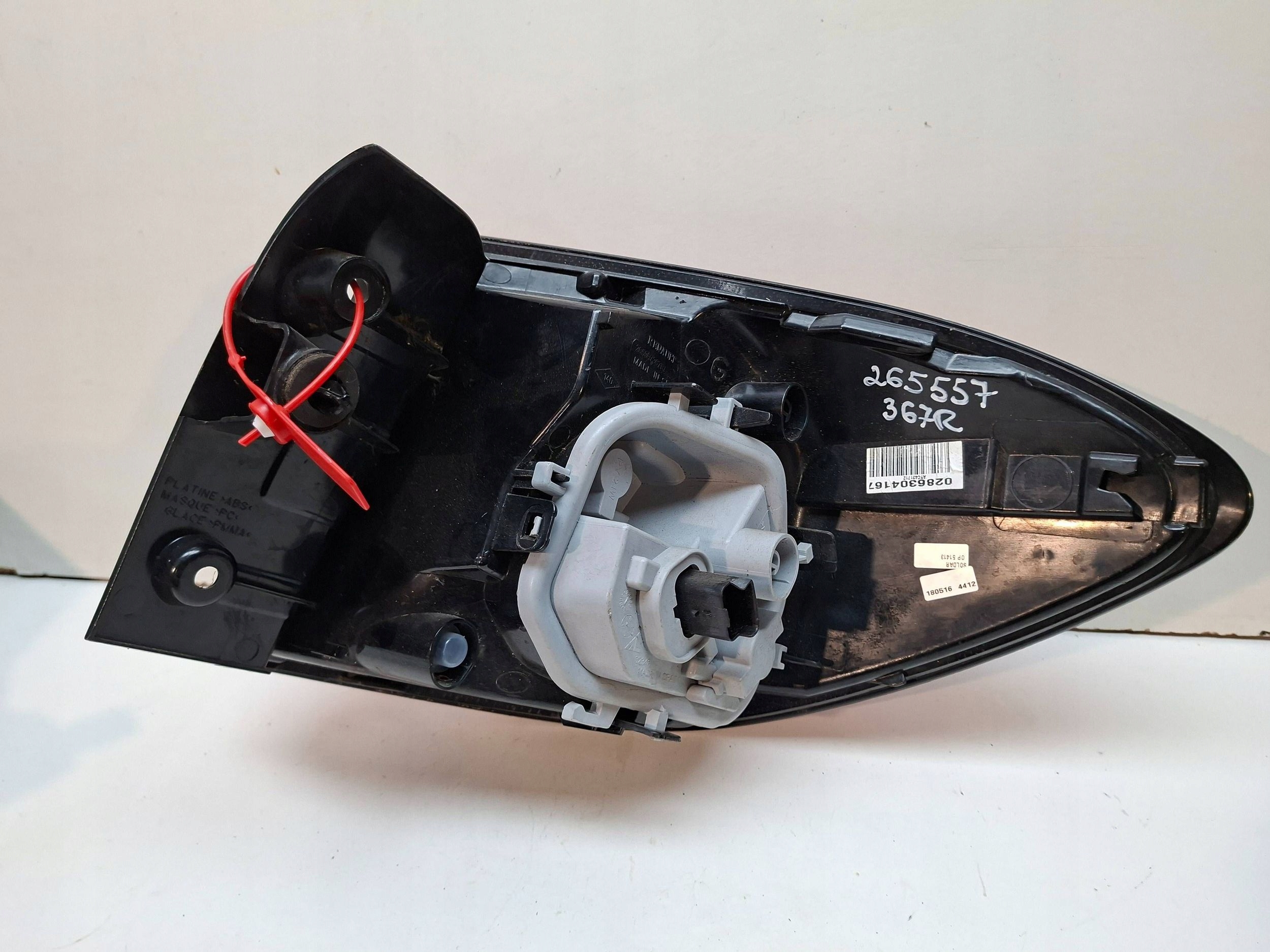 light rear left 265557367R RENAULT CAPTUR and 2013-2016