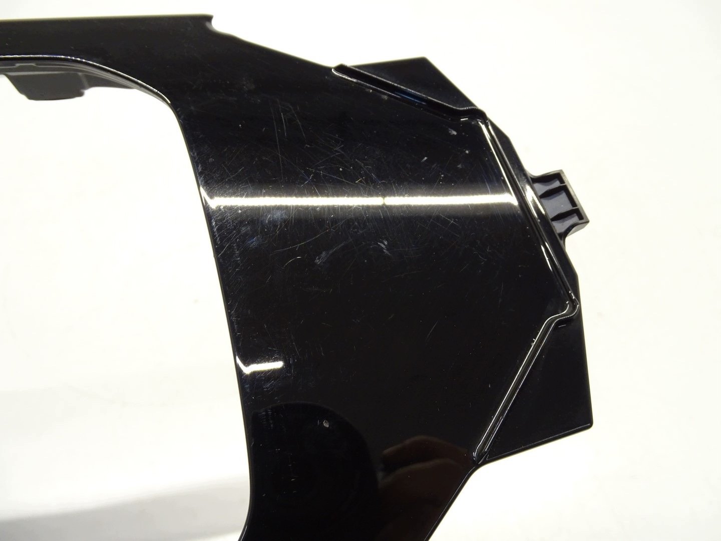 cover frame DEKOR TUNEL central BMW 1 F40 276487 165A563E402