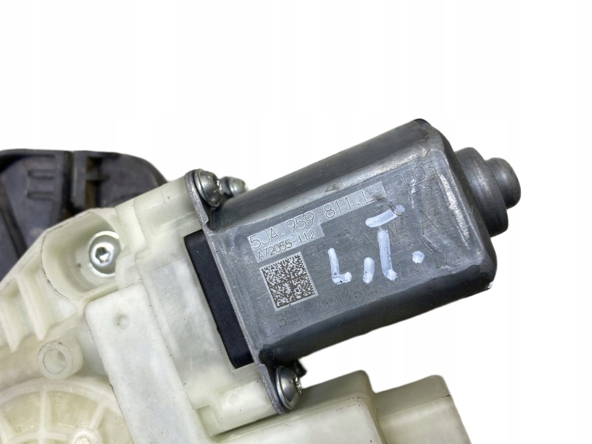 fensterhebermotor links heck RAPID SPACEBACK 5JA959811L