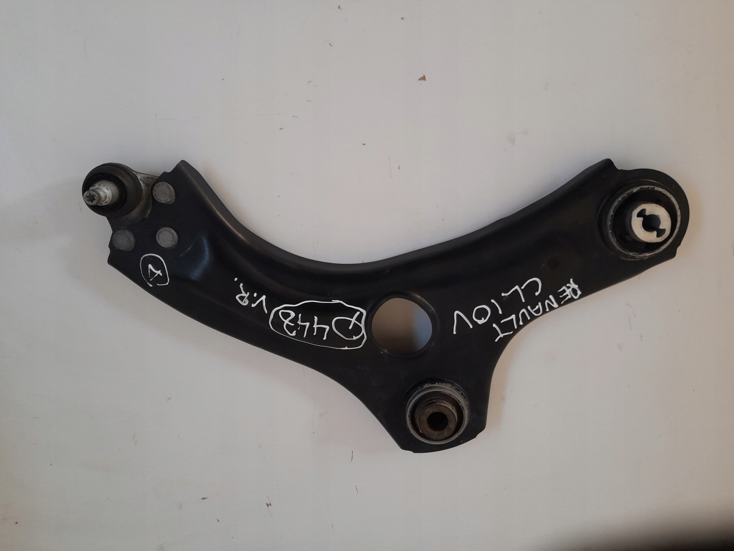Renault Clio V 2021 arm right front