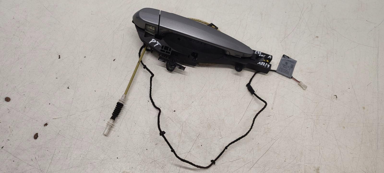 handle rear part rear right podswietlana BMW E91 LIFT A52/7