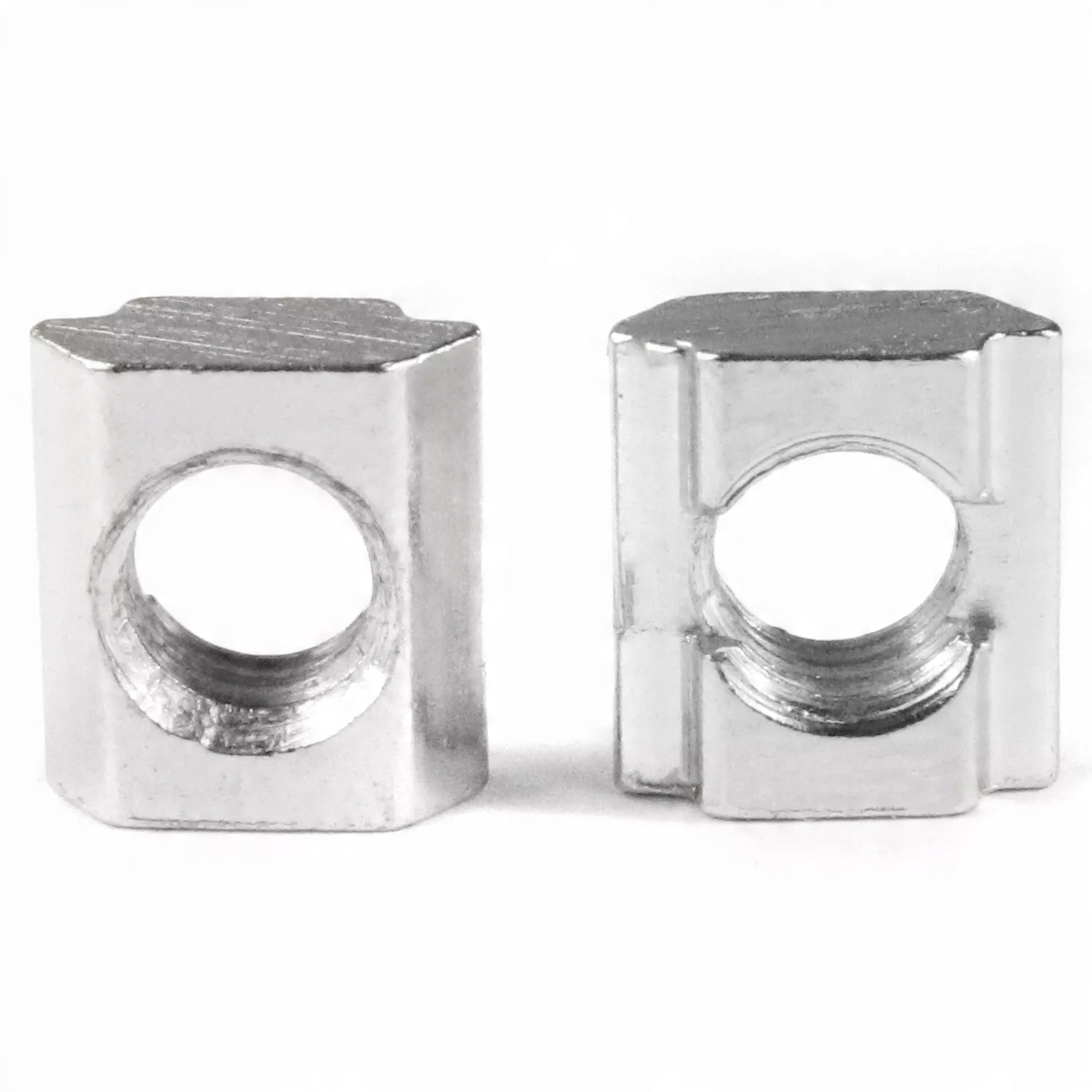 

Nakrętka wpustowa M4 rowek 6mm 20 szt.