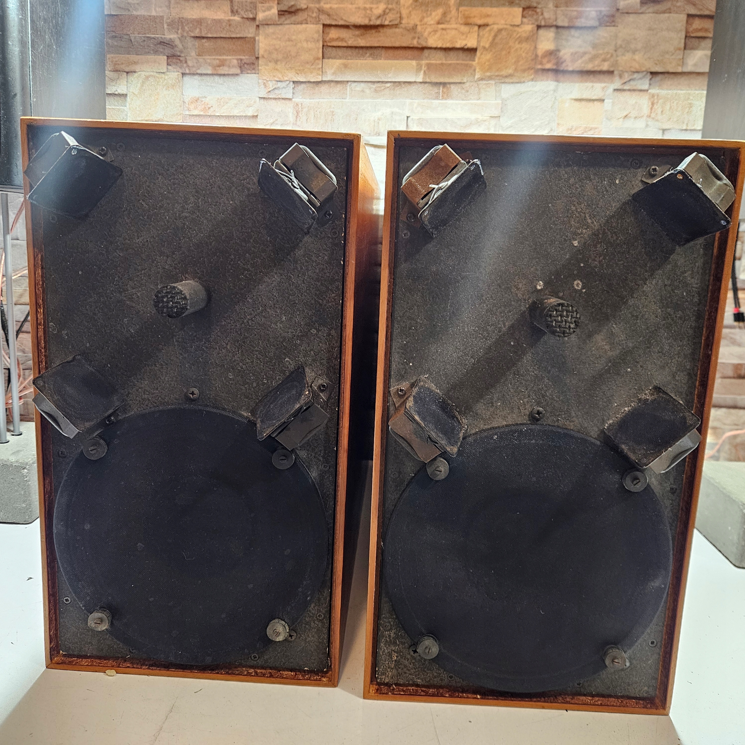 KOLUMNY SONAB OA5 TYPE 2 Rodzaj półkowe