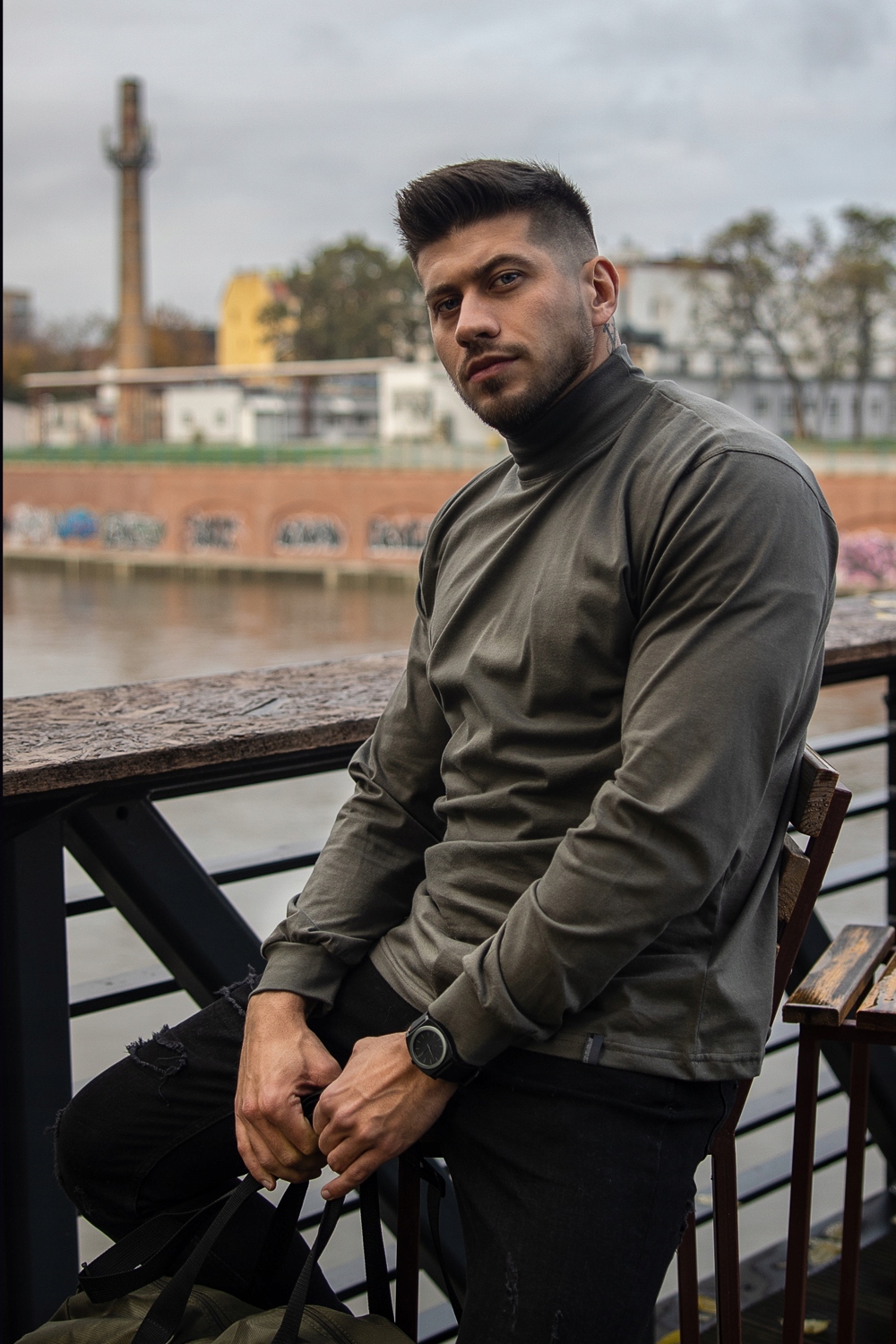 

Bawełniany Półgolf Męski Adam Oliwkowy M