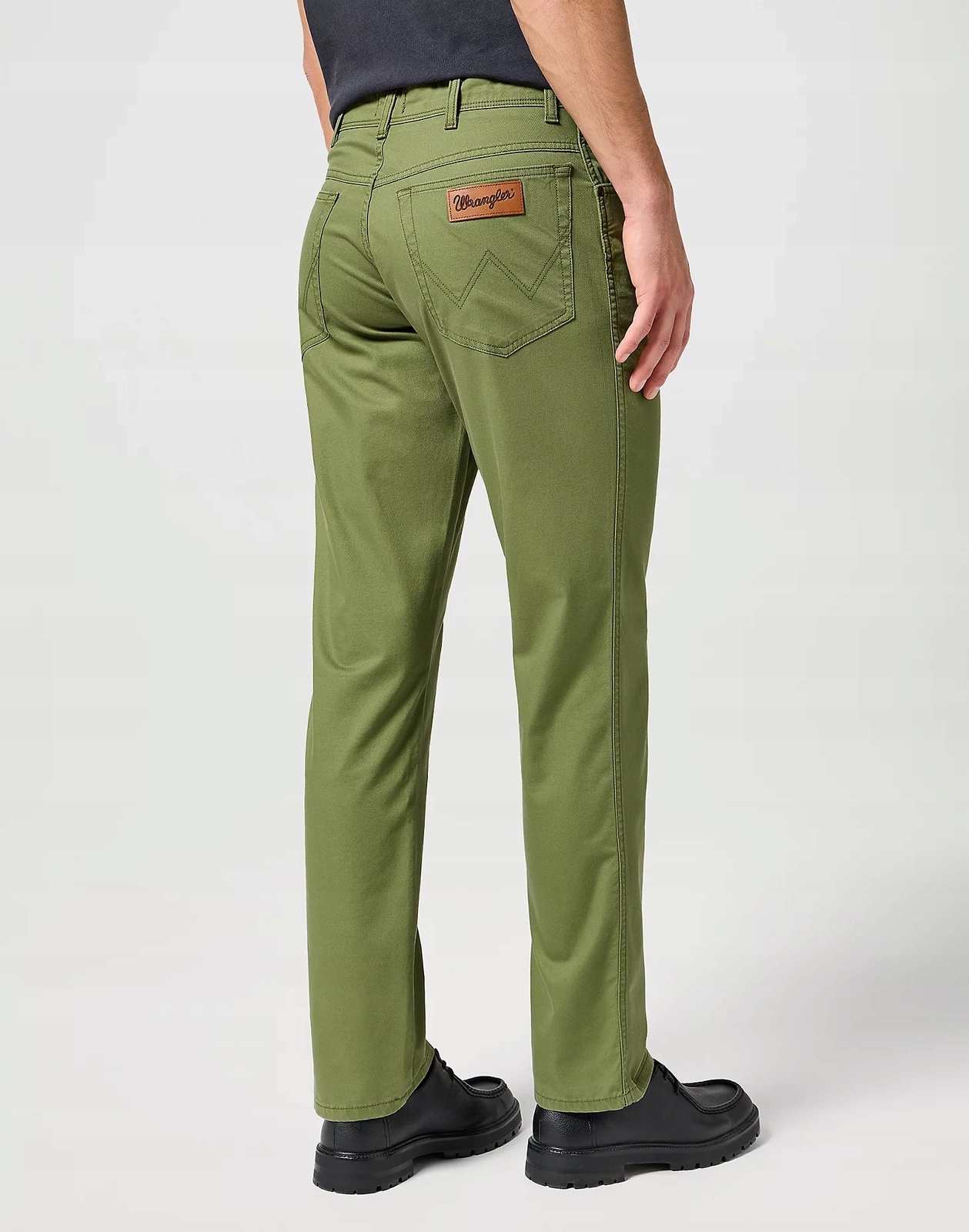 Pánské jednoduché kalhoty Wrangler Texas Dusty Olive 112358215 38/30