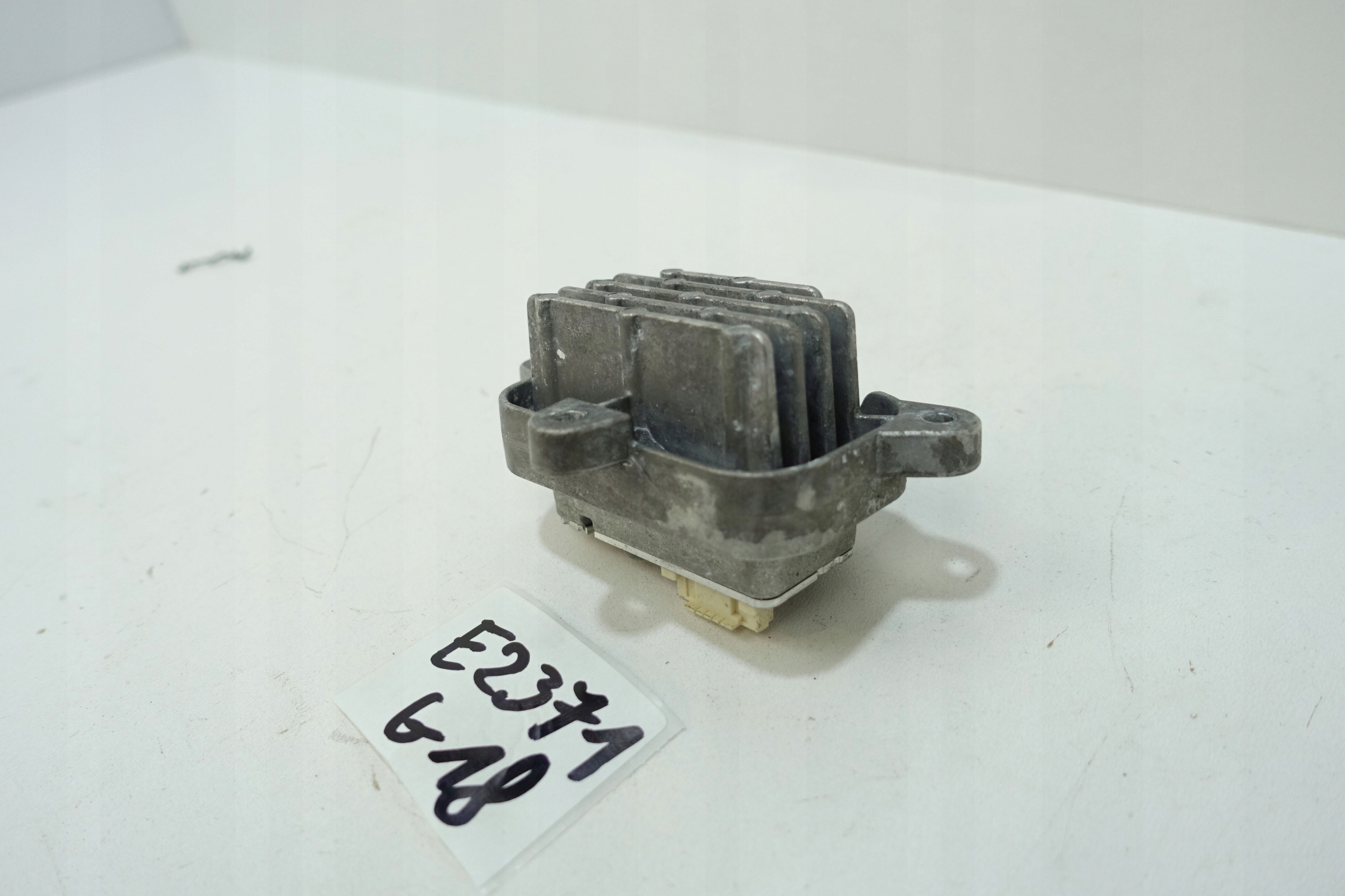 JEZ module LED left SKODA KODIAQ LIFT 2019- 00224033