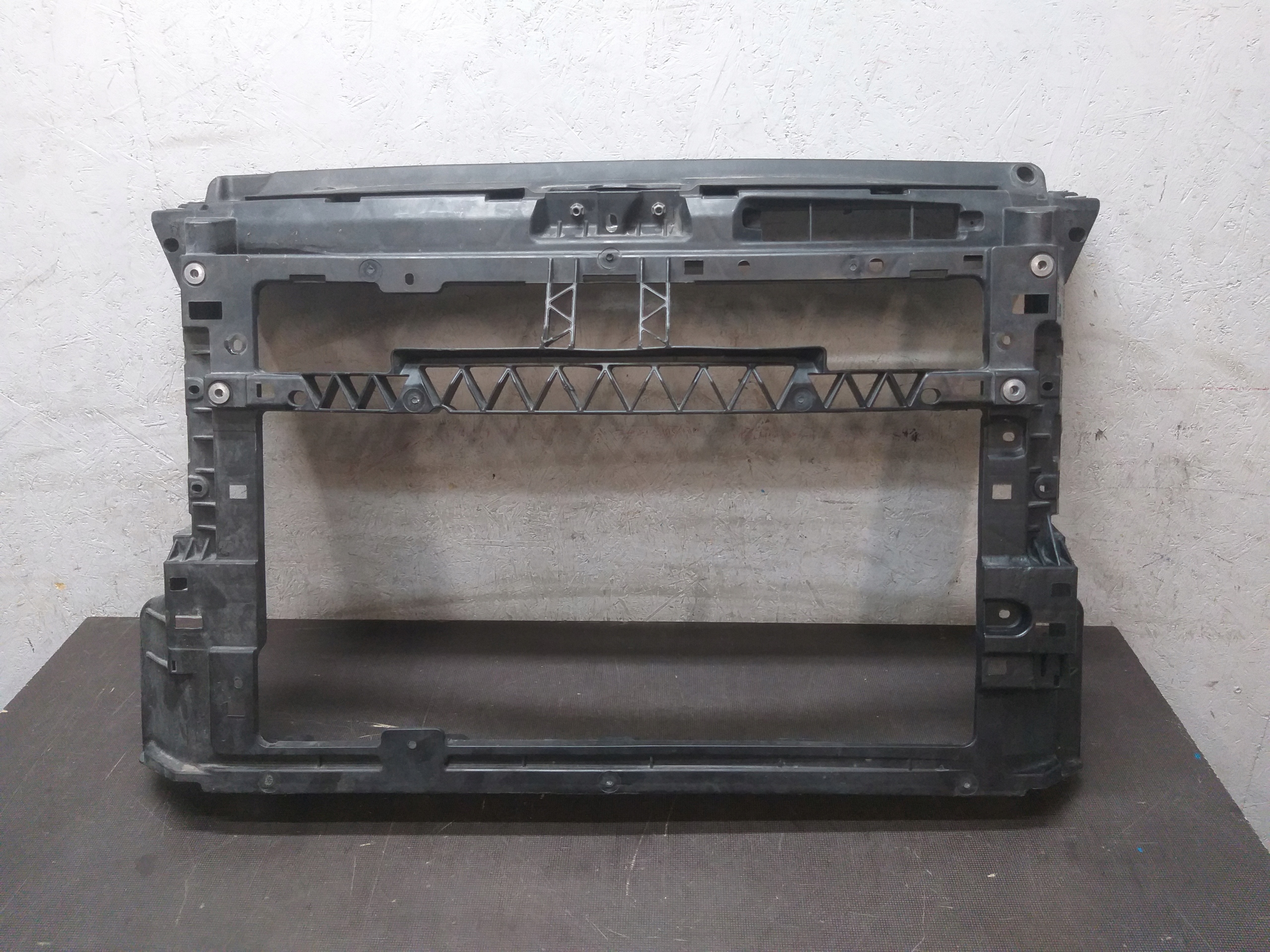 SUPPORT PANEL FOR RADIATORS VW POLO 08- 6R0805588